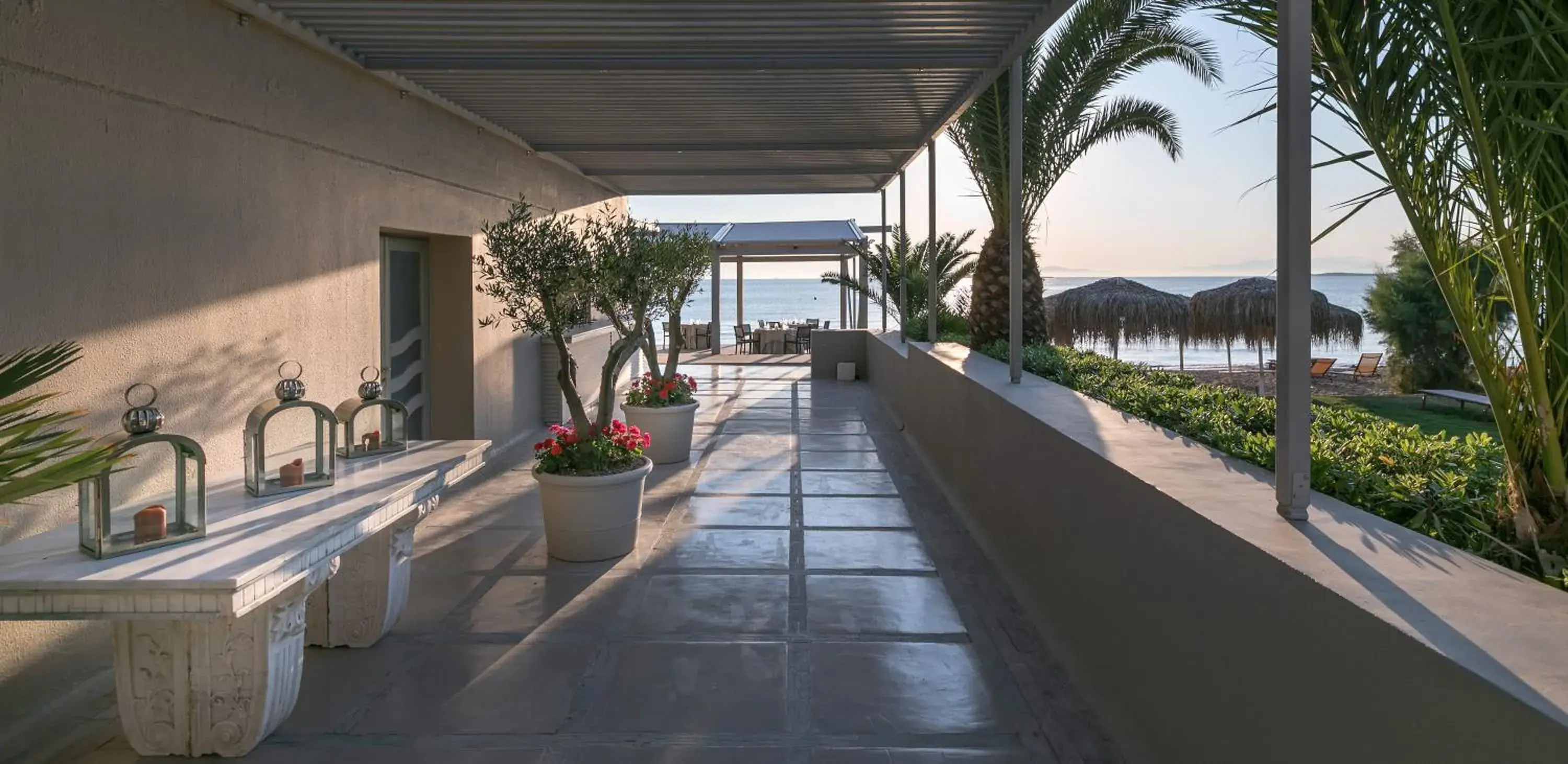 Restaurant/places to eat in Divani Apollon Palace & Thalasso Restaurant/places to eat in Divani Apollon Palace & Thalasso