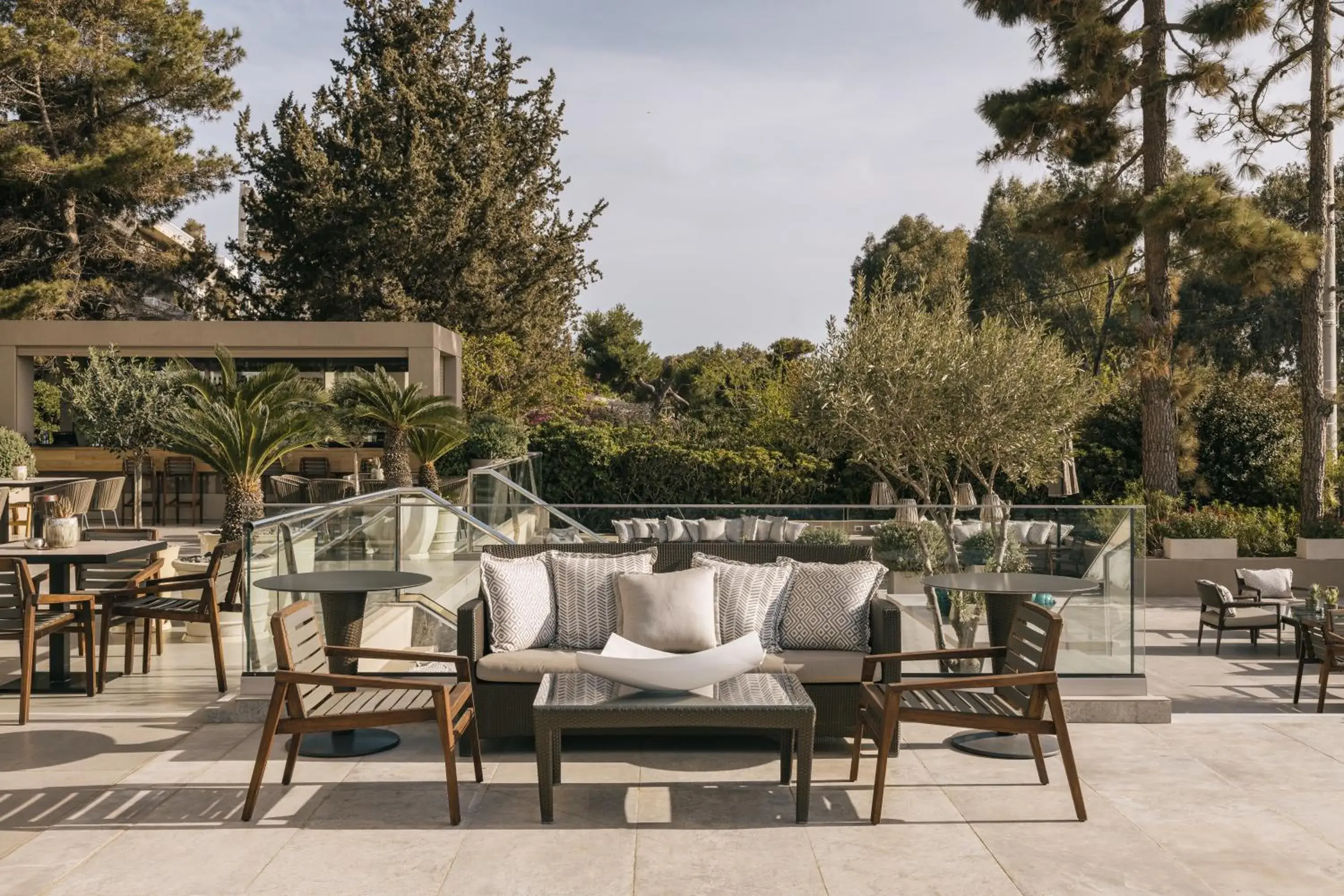 Restaurant/places to eat in Divani Apollon Palace & Thalasso Restaurant/places to eat in Divani Apollon Palace & Thalasso