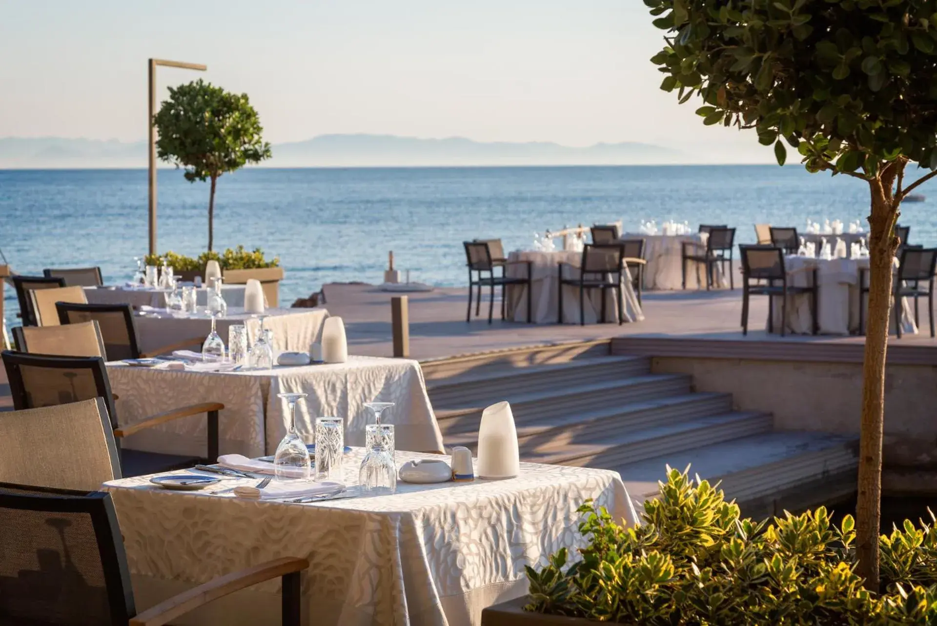 Restaurant/places to eat in Divani Apollon Palace & Thalasso Restaurant/places to eat in Divani Apollon Palace & Thalasso