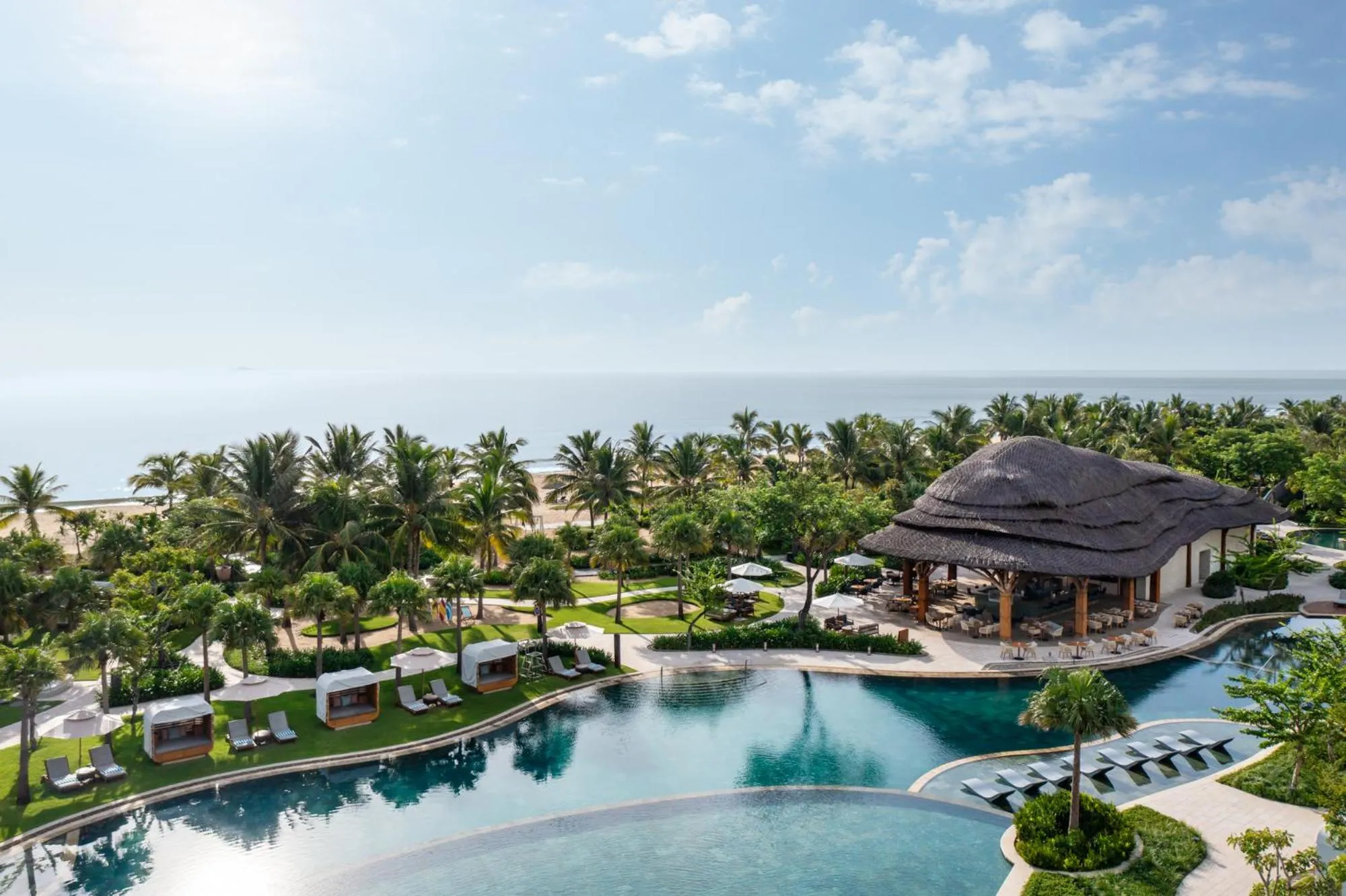 Swimming pool in New World Hoiana Beach Resort