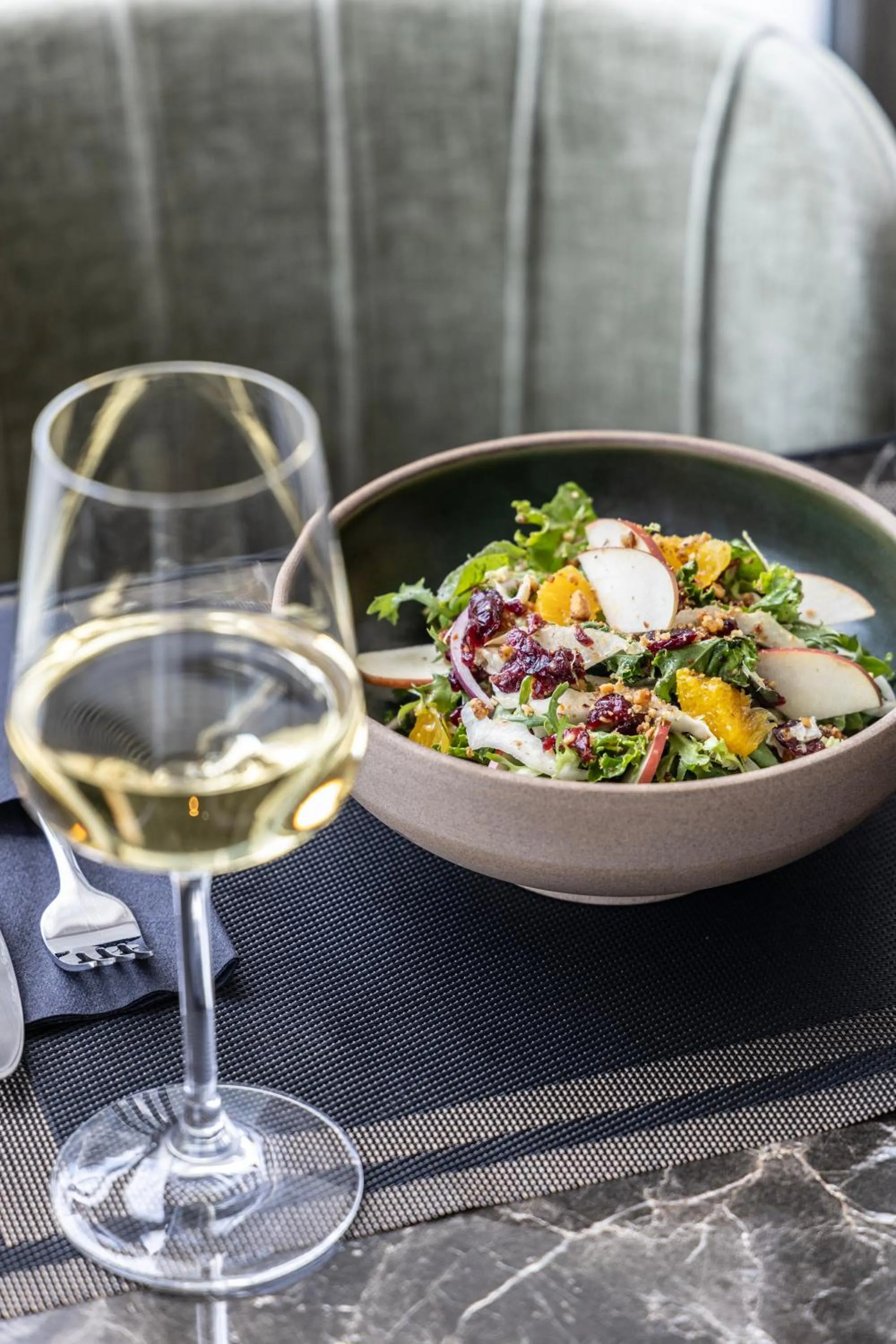 Restaurant/places to eat in NJV Athens Plaza