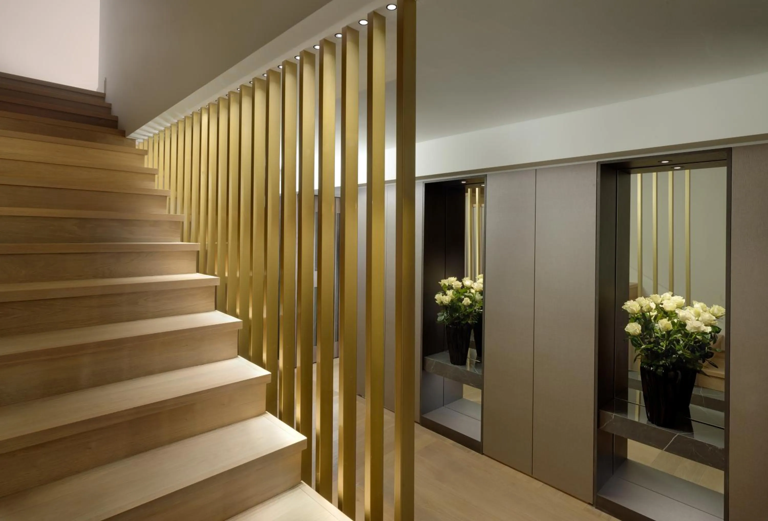 Decorative detail in NJV Athens Plaza