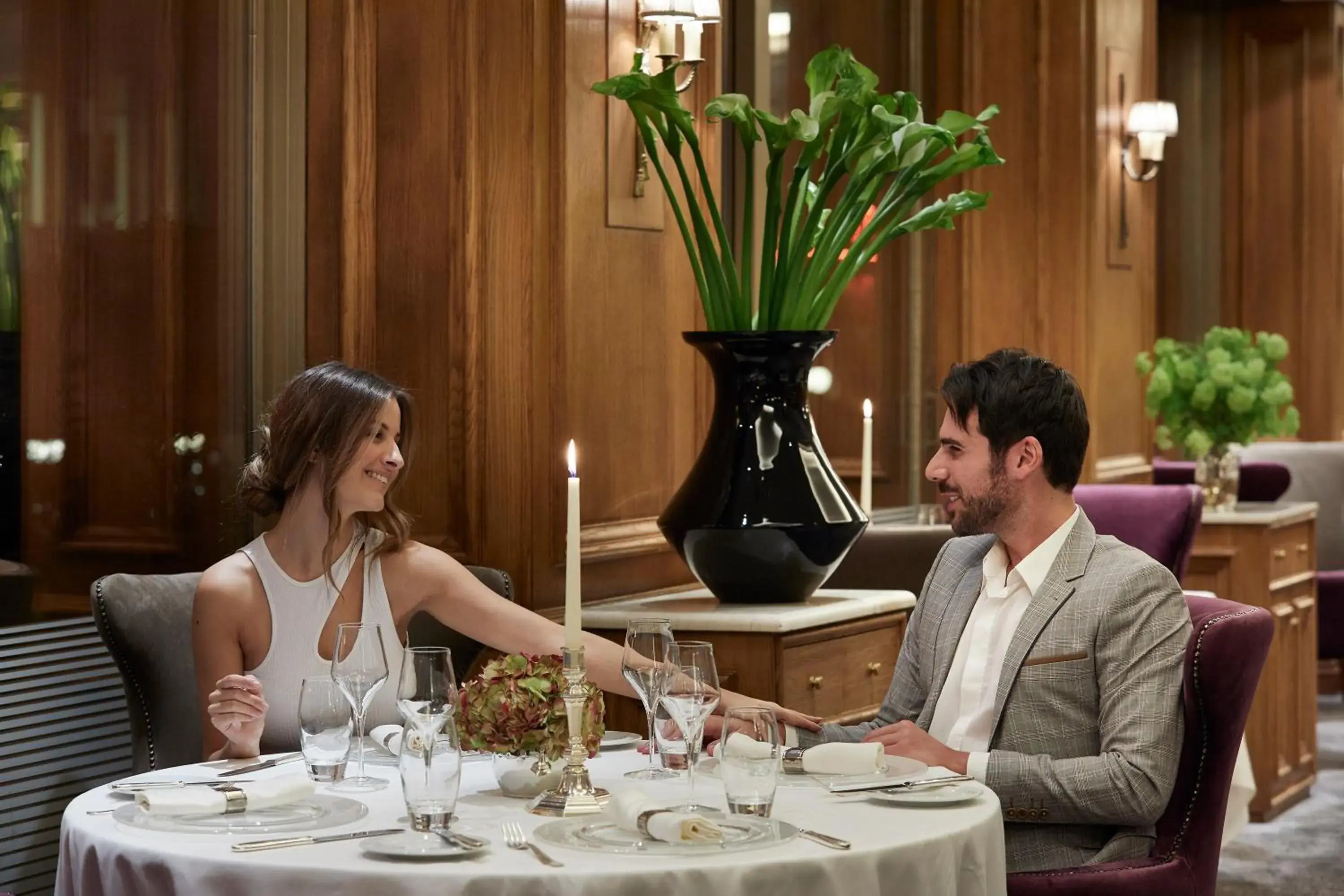 Restaurant/places to eat in NJV Athens Plaza Restaurant/places to eat in NJV Athens Plaza