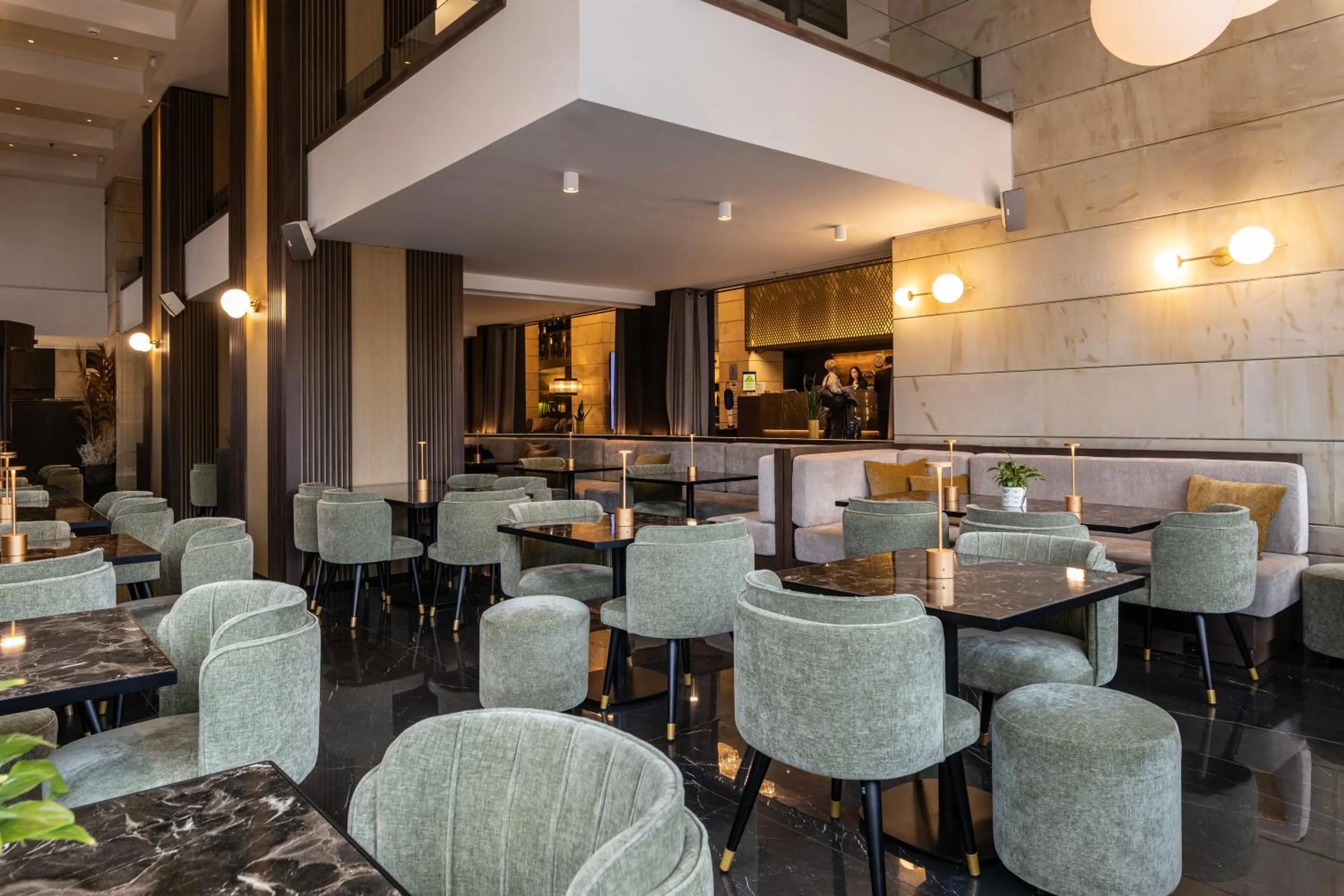 Restaurant/places to eat in NJV Athens Plaza