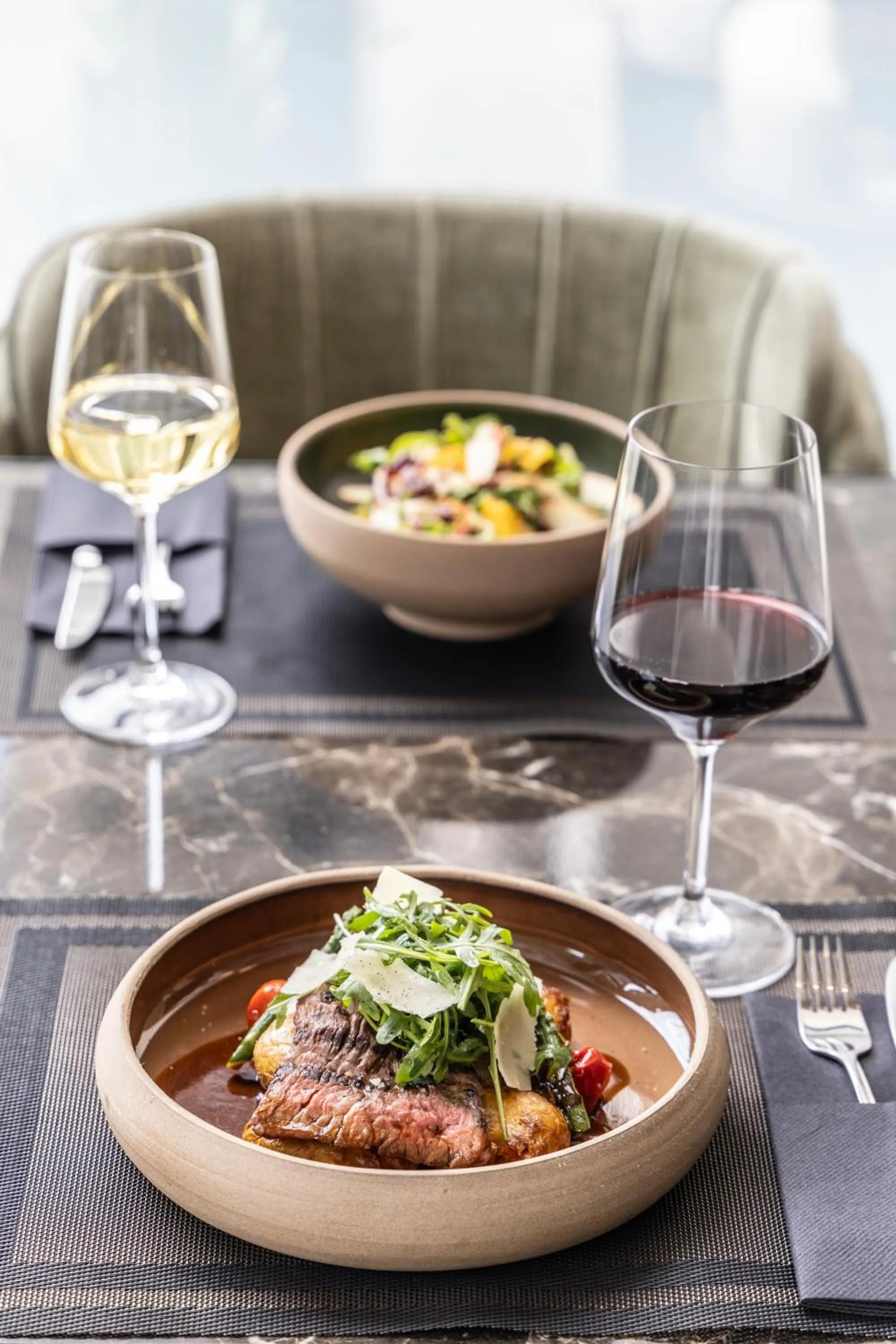 Restaurant/places to eat in NJV Athens Plaza