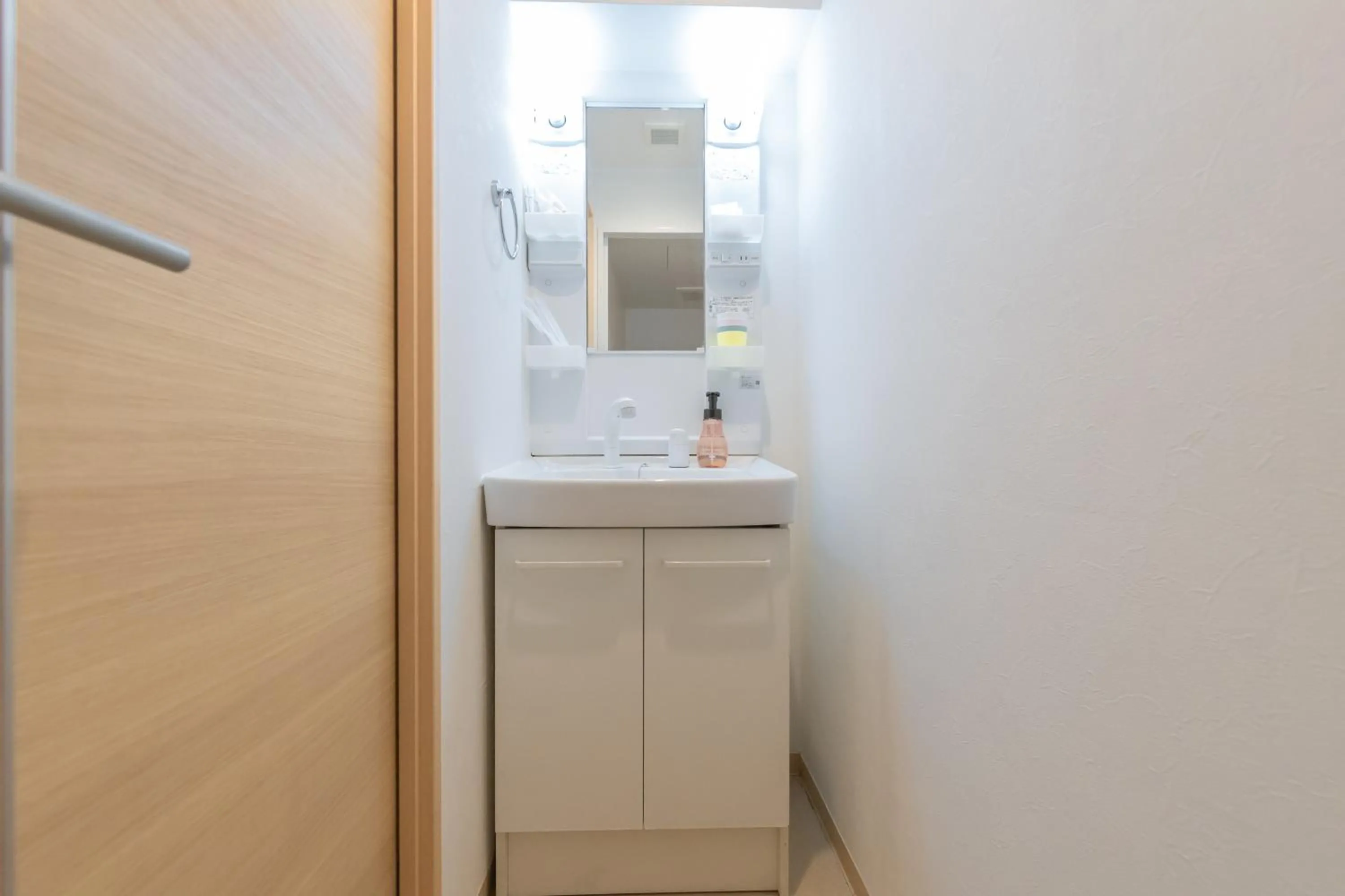 Bathroom in Ocean Nipponbashi Higashi
