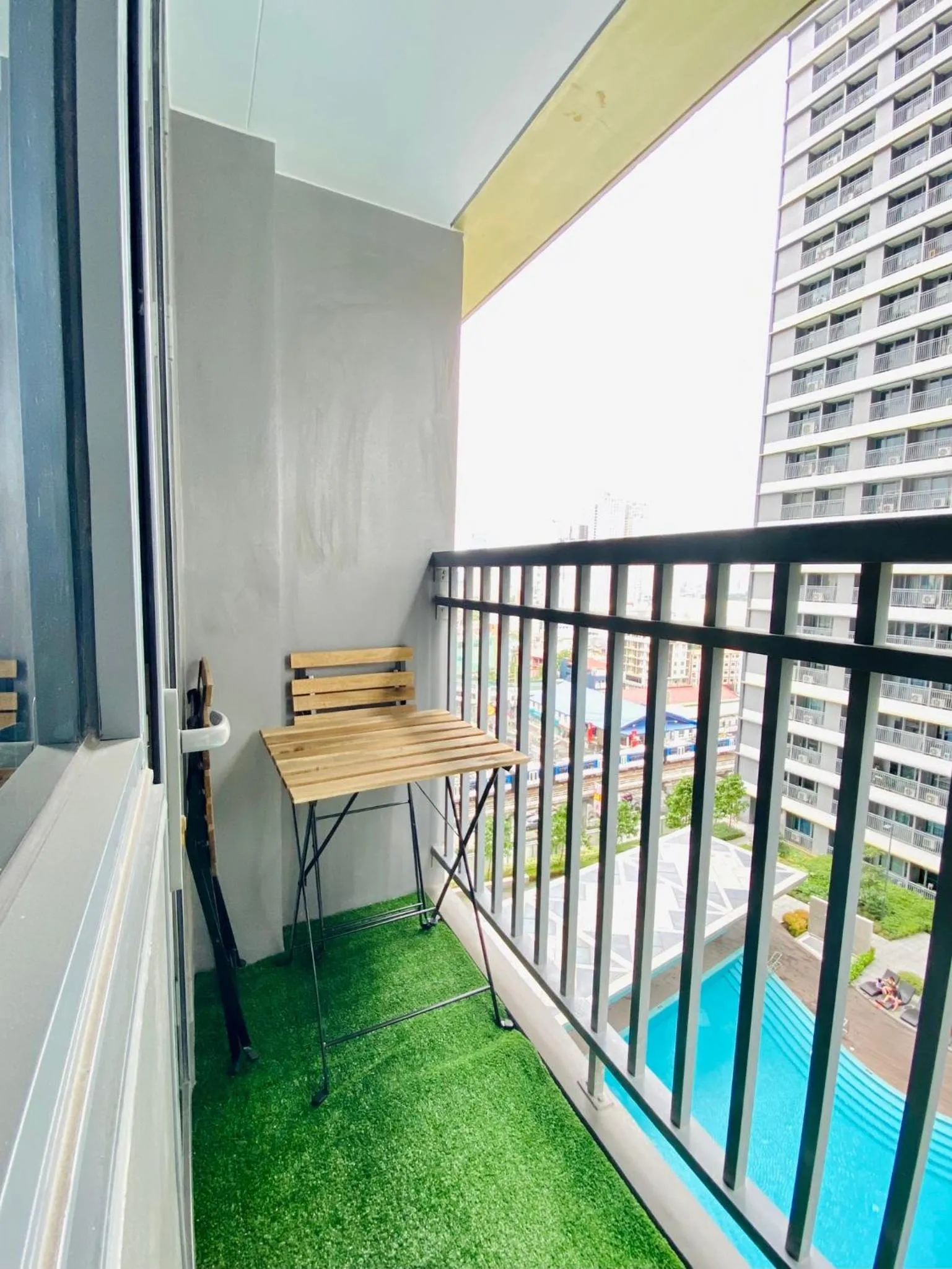 View (from property/room) in Cozy 1Br with Netflix & Balcony Pool View Condo
