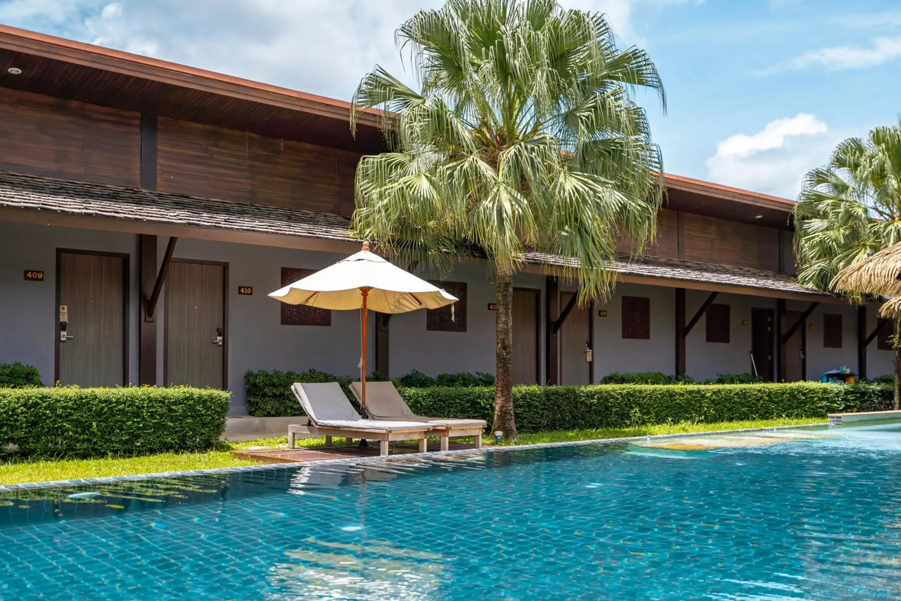 Property building in Malabar Pool Villa Phuket Property building in Malabar Pool Villa Phuket