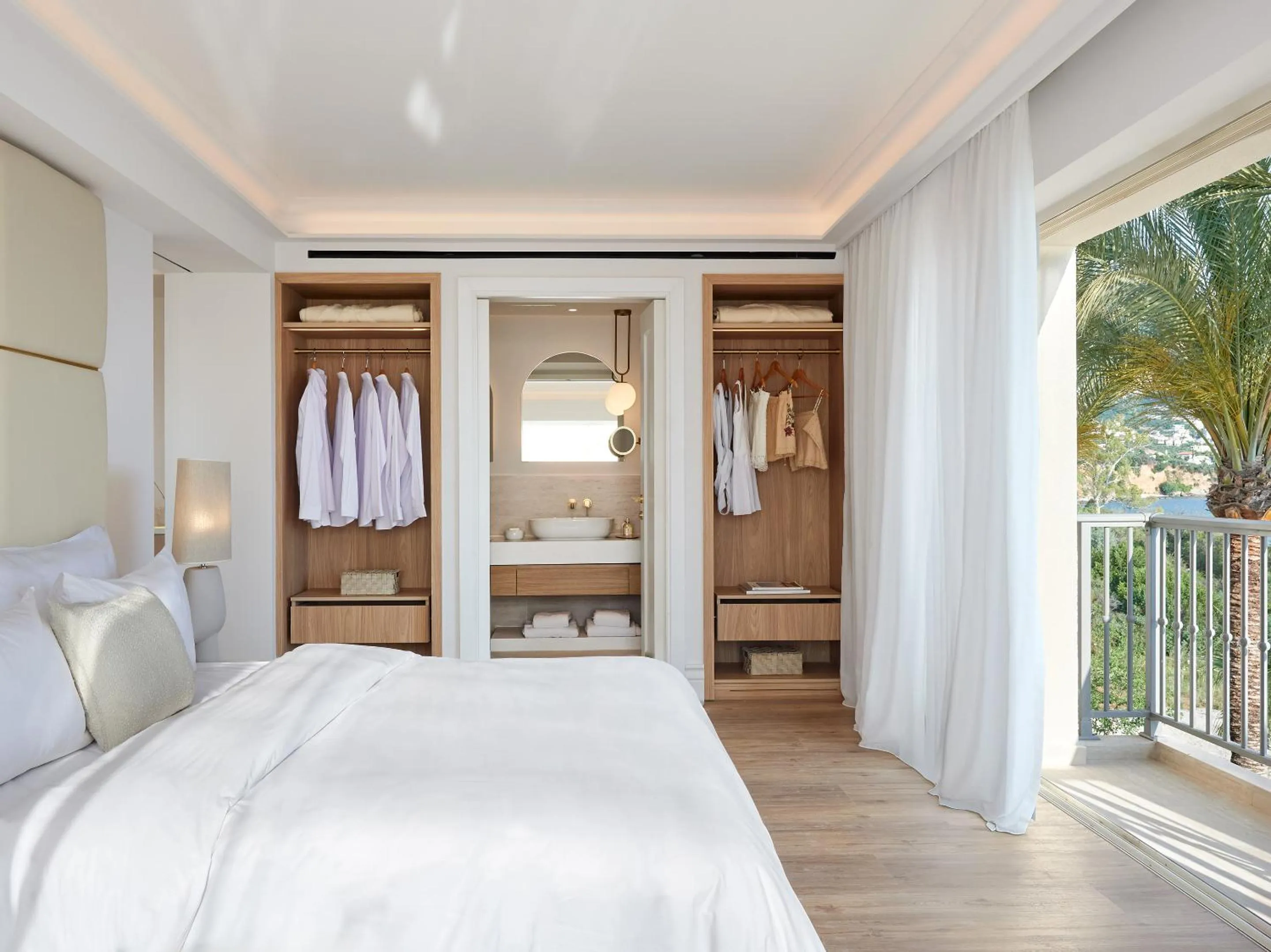 Bed in Grecotel Filoxenia