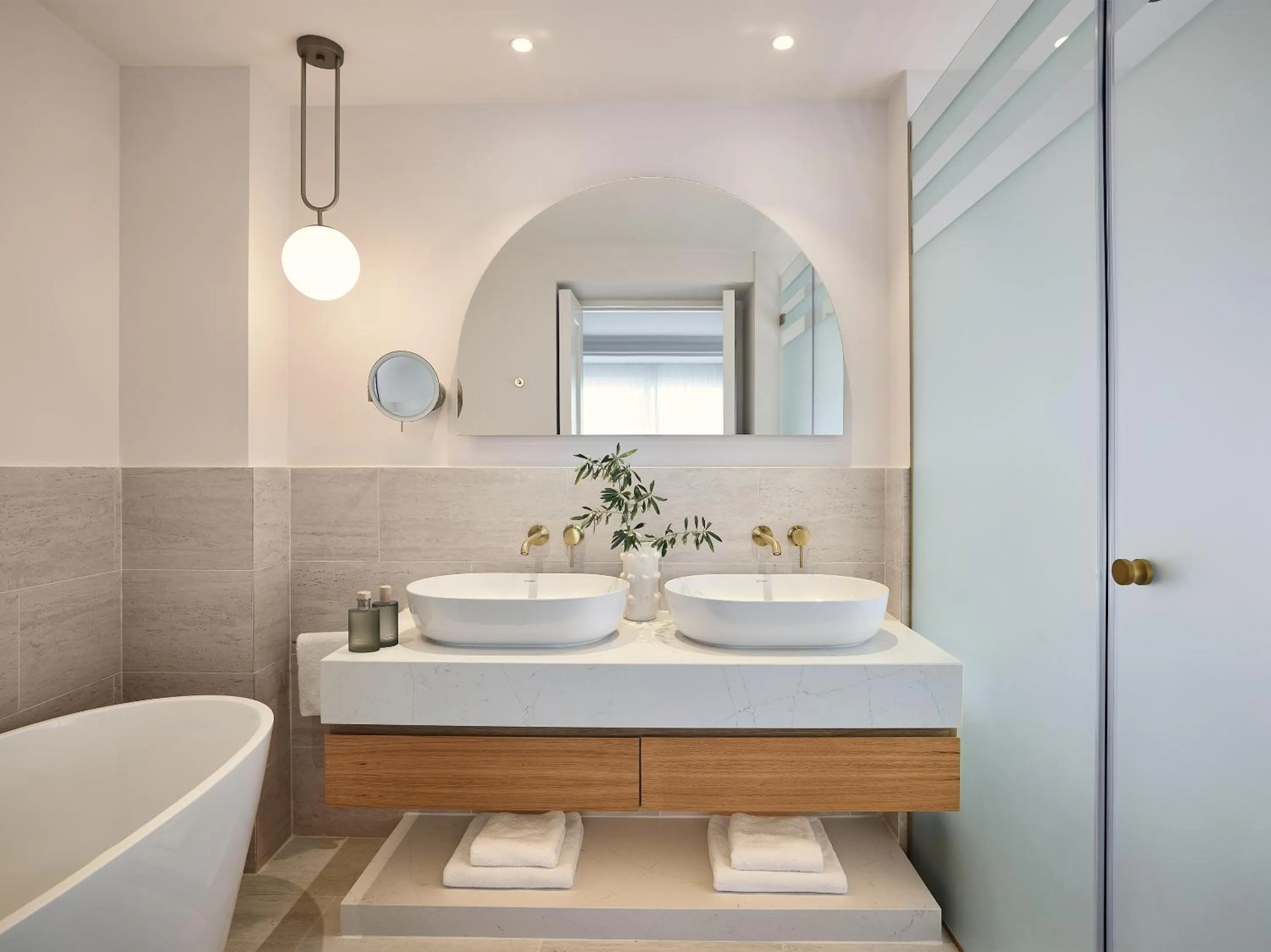 Toilet in Grecotel Filoxenia