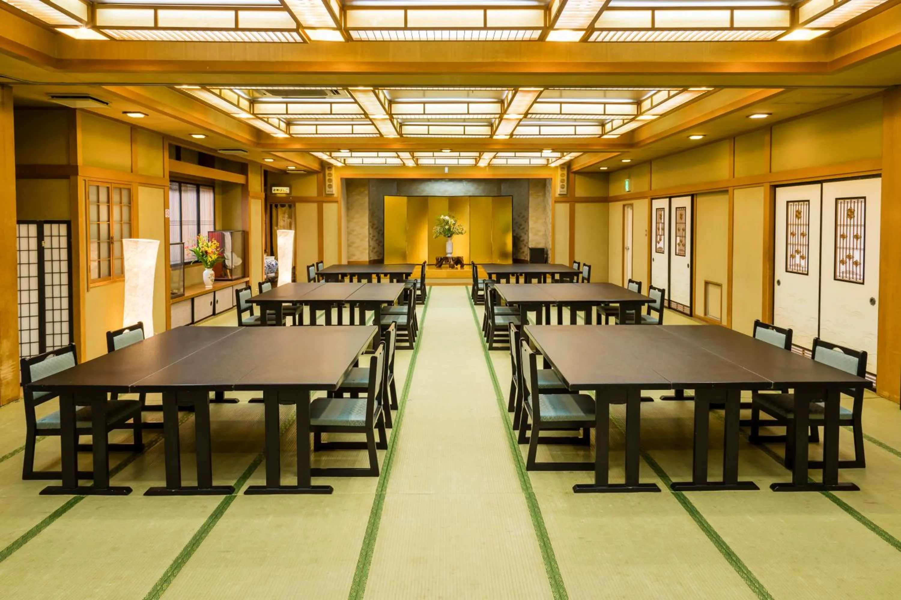 Restaurant/places to eat in Japanese Onsen Ryokan Kohakuen