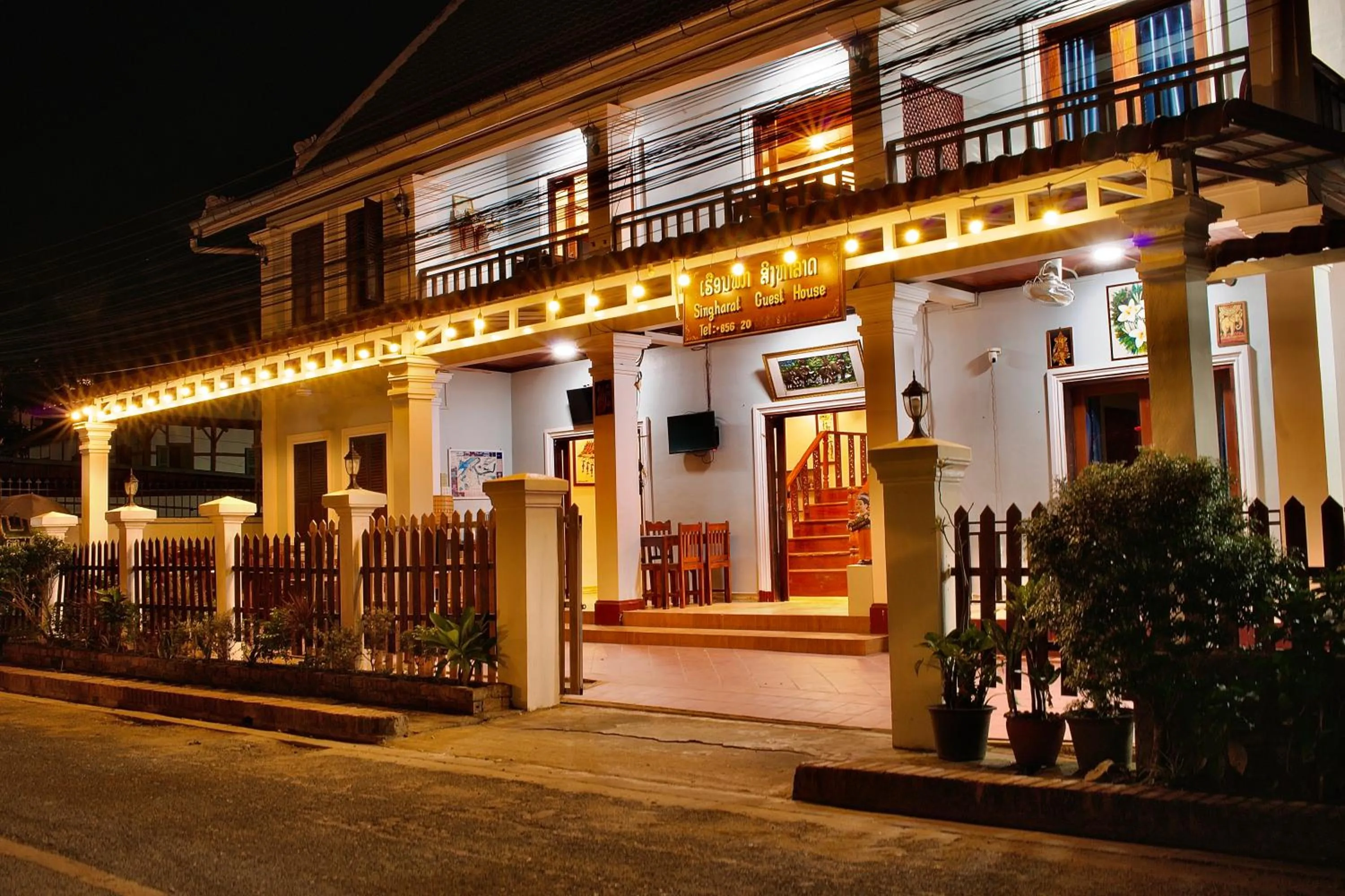 Singharat Boutique House