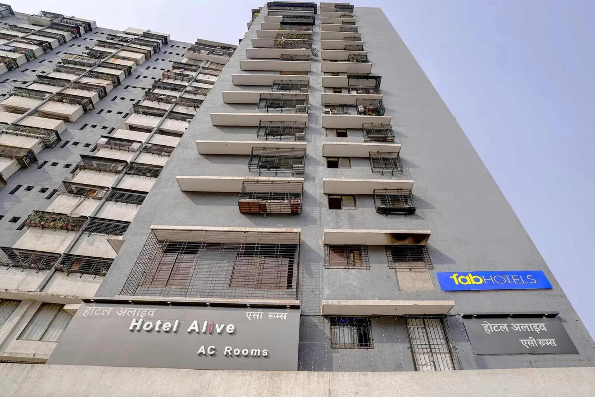 Property building in FabExpress Alive - Nr Juhu Beach Property building in FabExpress Alive - Nr Juhu Beach