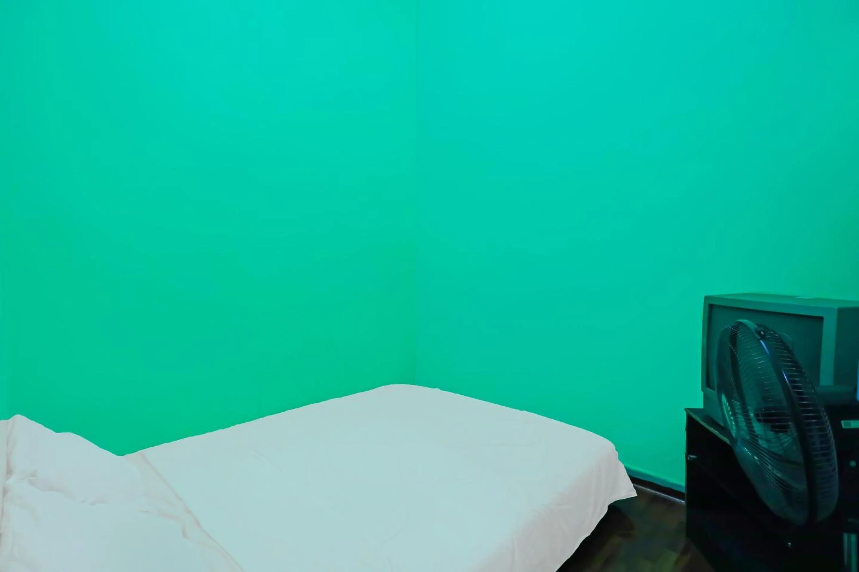 Bedroom, Bed in Hotel O Penginapan LorraNearPasar Oleh Oleh