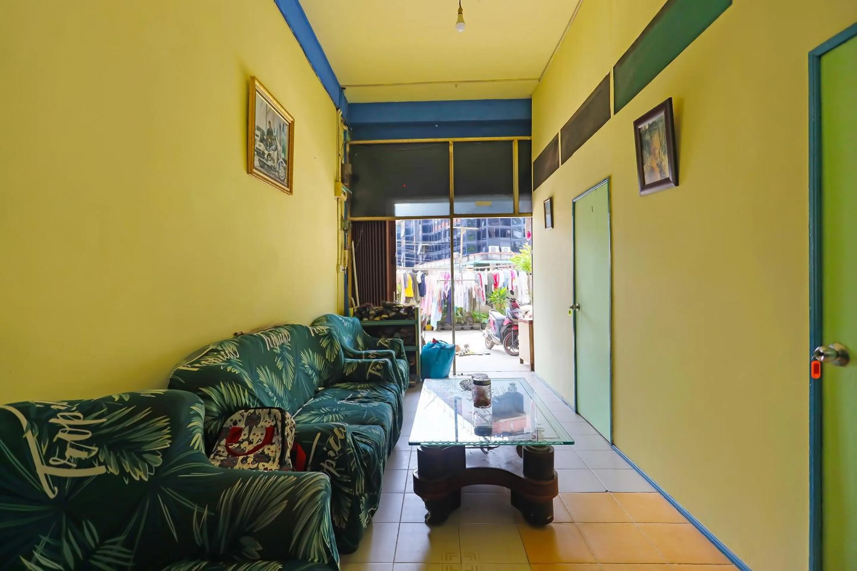 Lobby or reception in Hotel O Penginapan LorraNearPasar Oleh Oleh