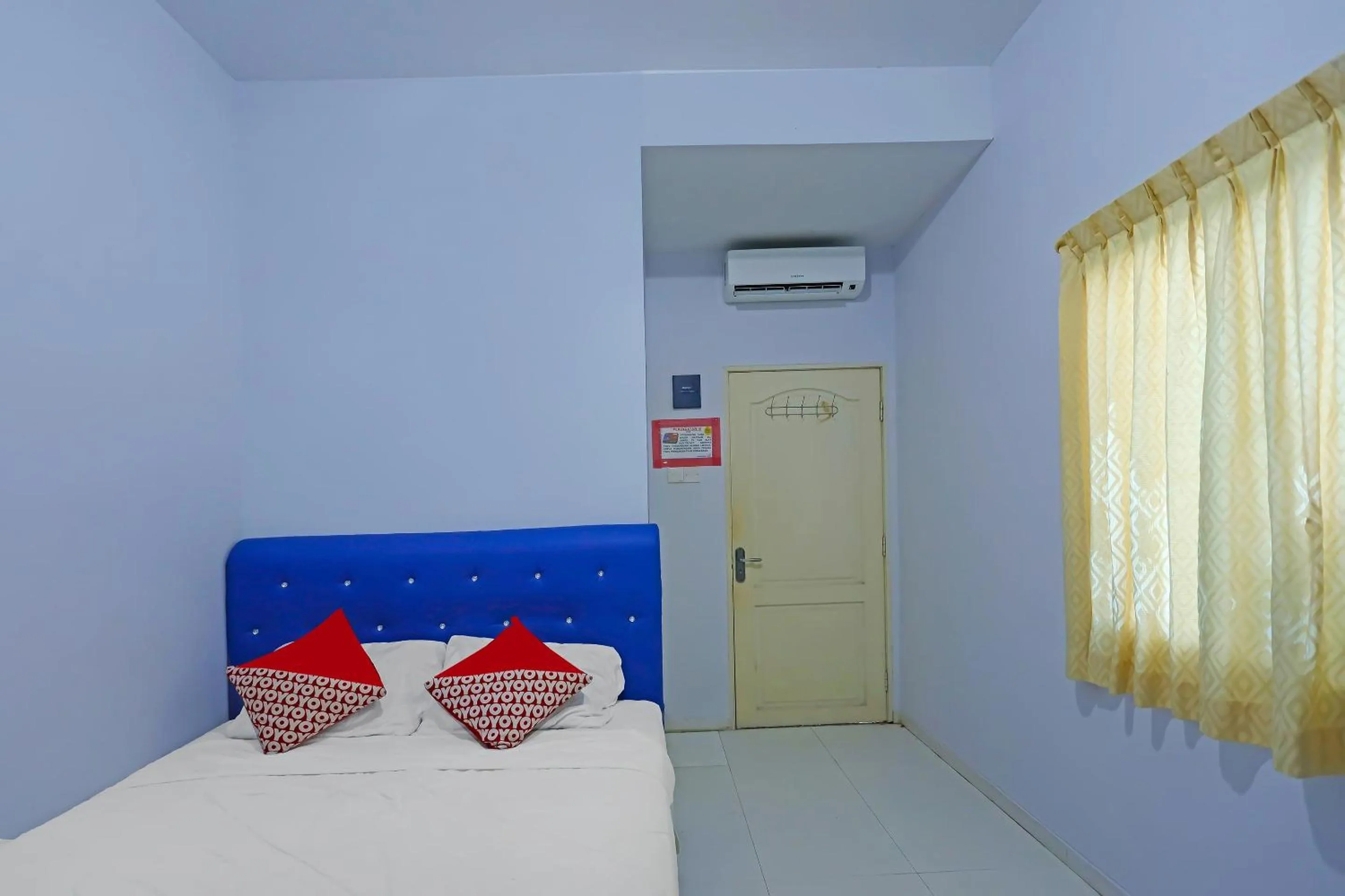 Bedroom, Bed in Hotel O Pelangi House 789 Syariah