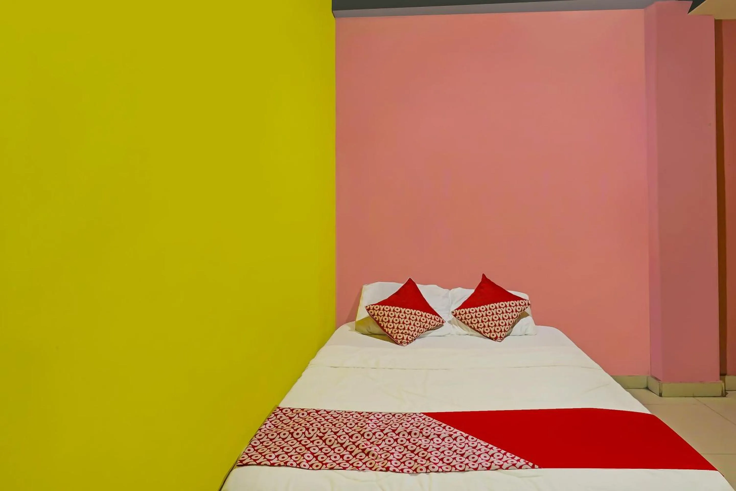 Bedroom, Bed in Hotel O Pelangi House 789 Syariah