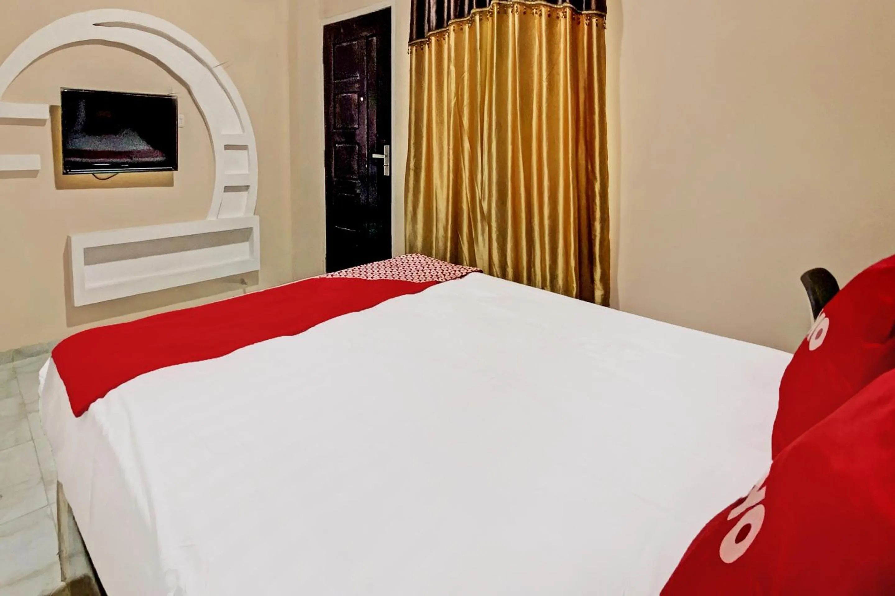 Bedroom, Bed in Hotel O Kos 21