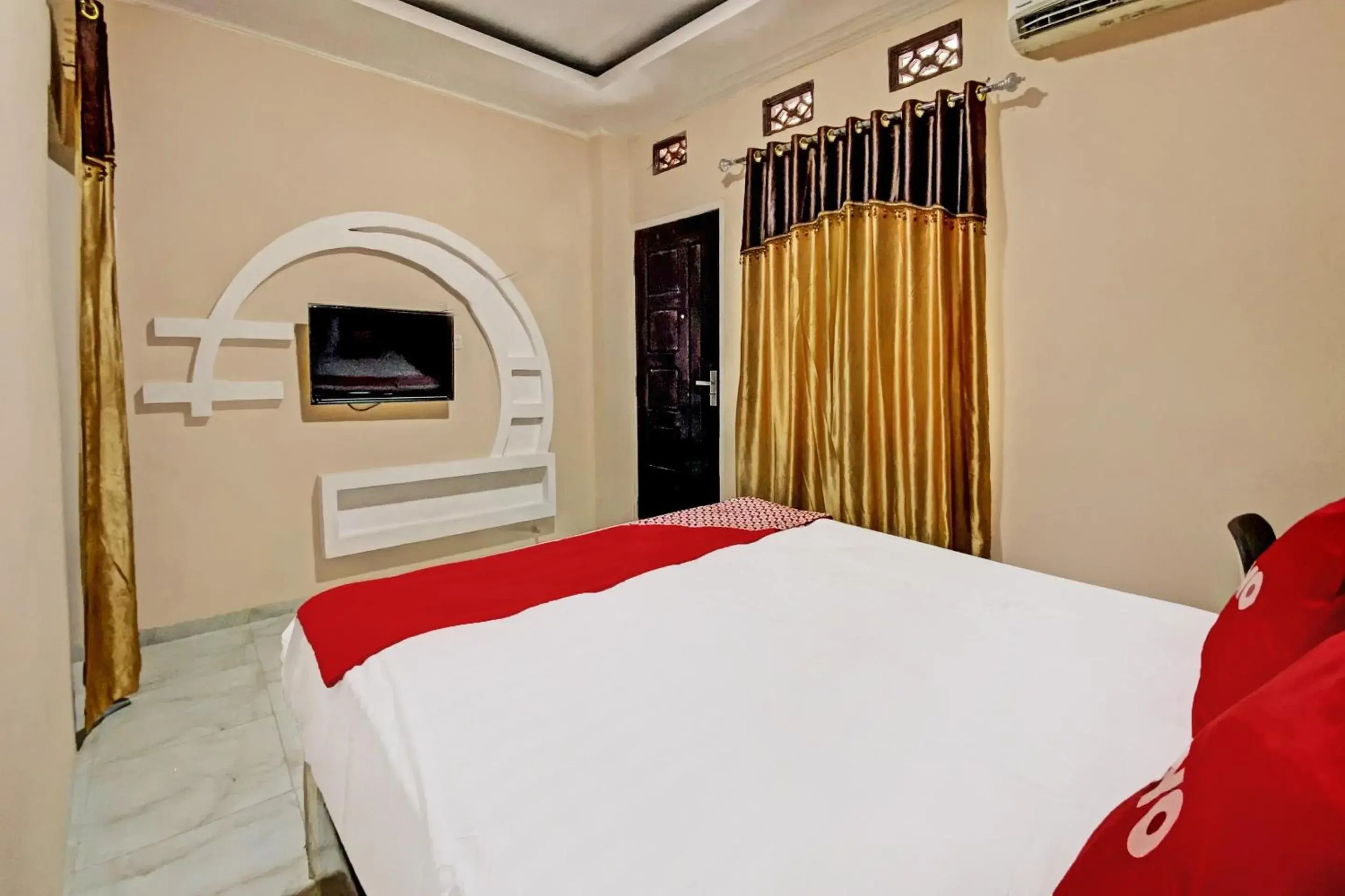 Bedroom, Bed in Hotel O Kos 21 Bedroom, Bed in Hotel O Kos 21