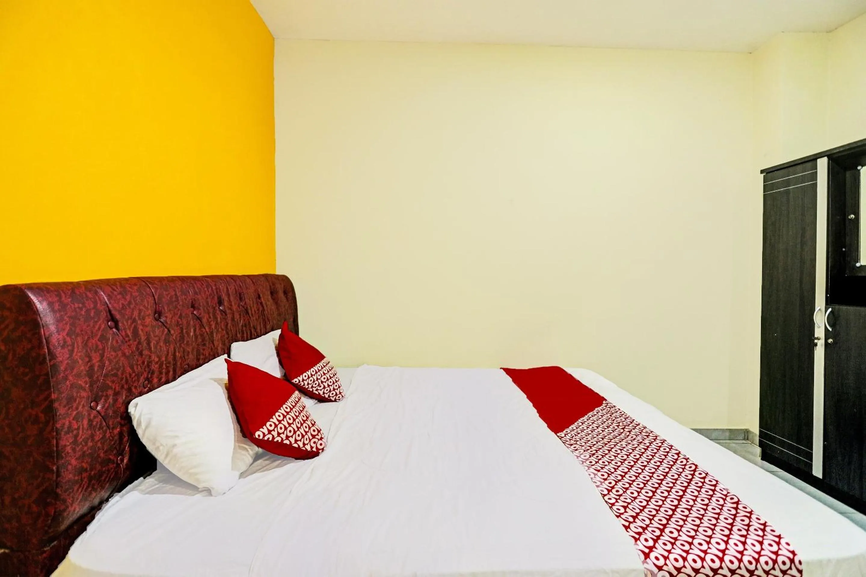 Bedroom, Bed in Hotel O New Town Syariah