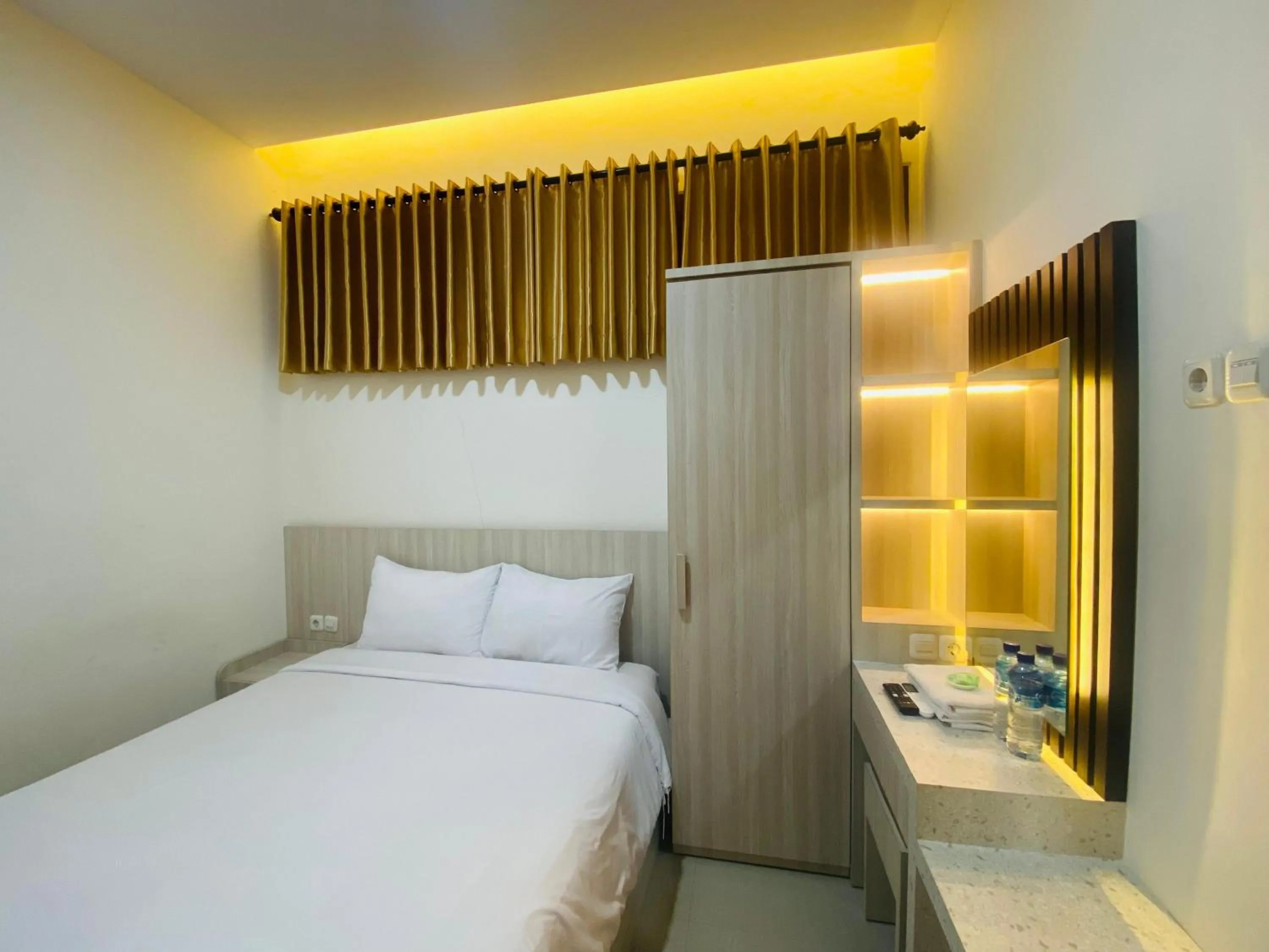 Bedroom, Bed in Kanggo Riko Family Homestay Mitra Reddoorz