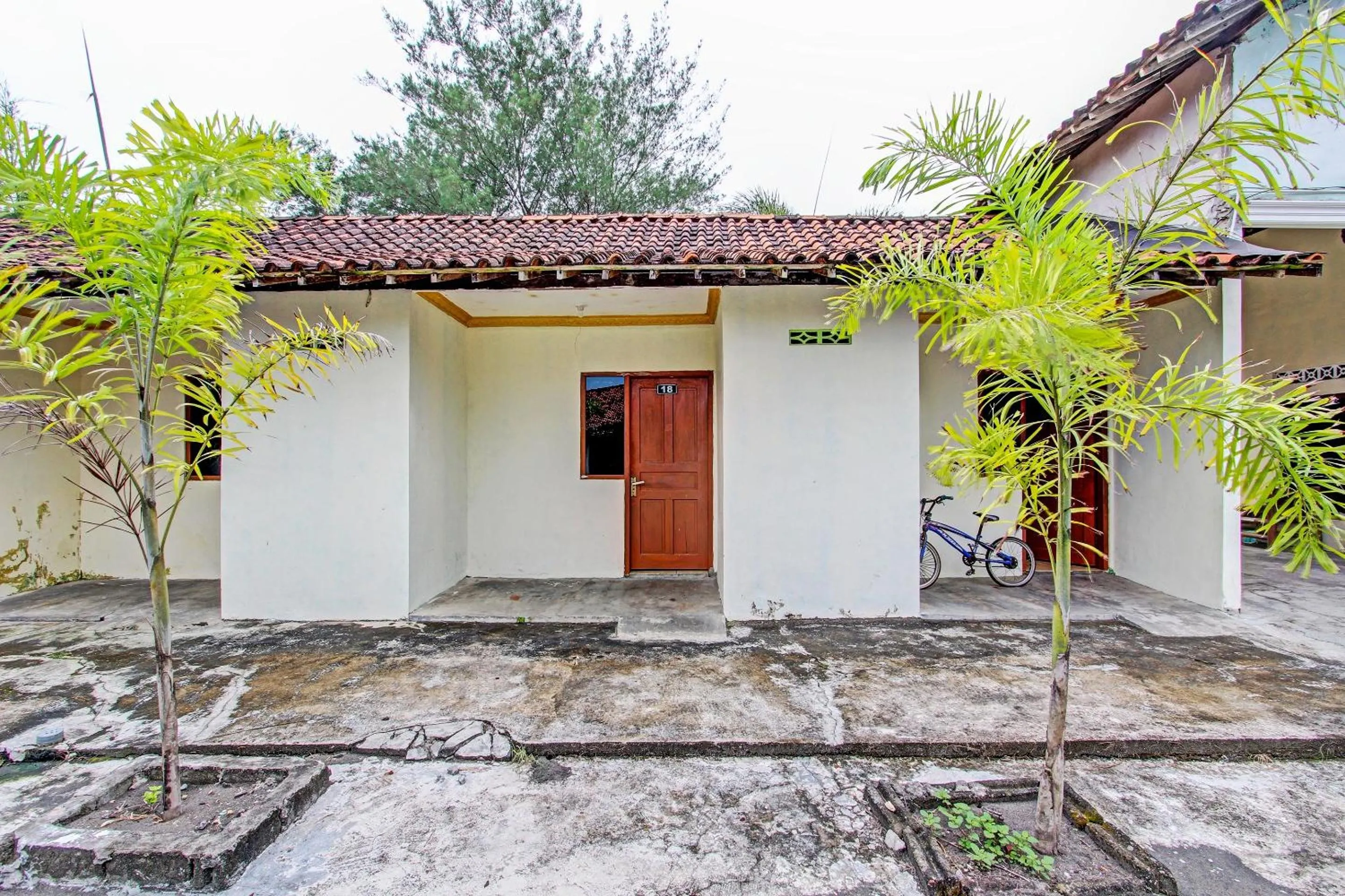 Lobby or reception in Hotel O Sari Laut