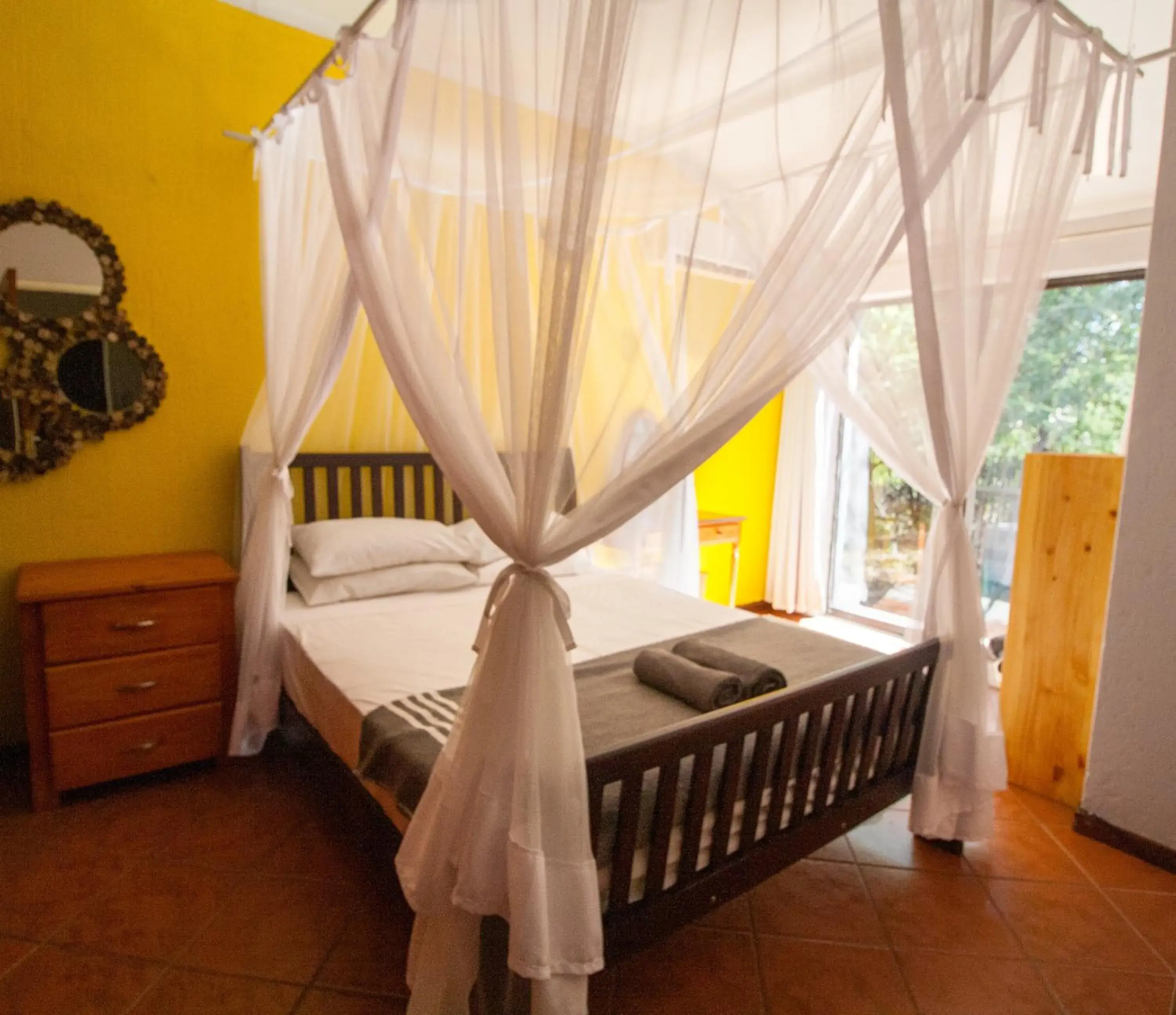 Standard King Room - single occupancy - Annex in Kruger Park Hostel Standard King Room - single occupancy - Annex in Kruger Park Hostel