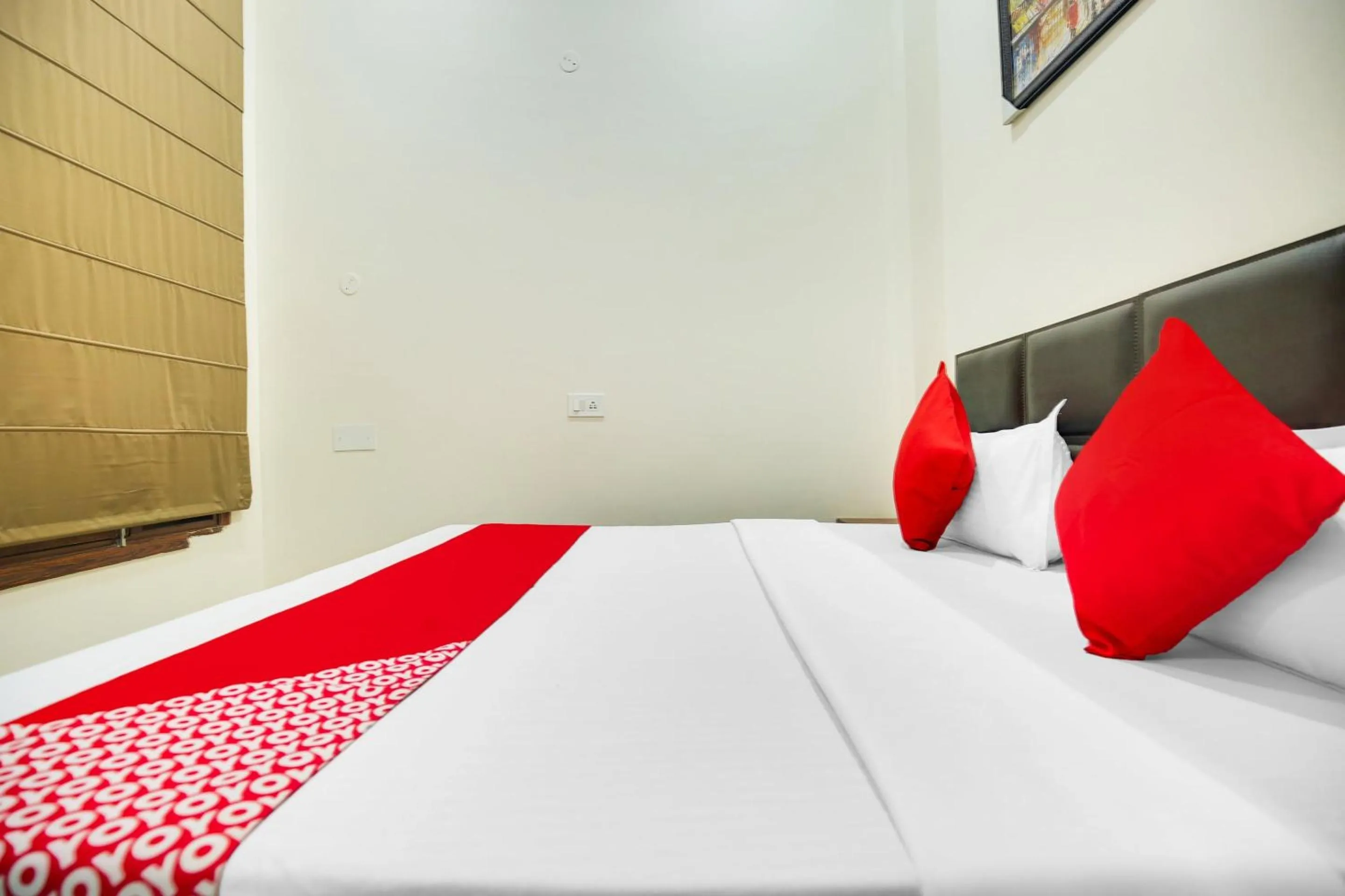 Bedroom, Bed in Hotel O Sky Line