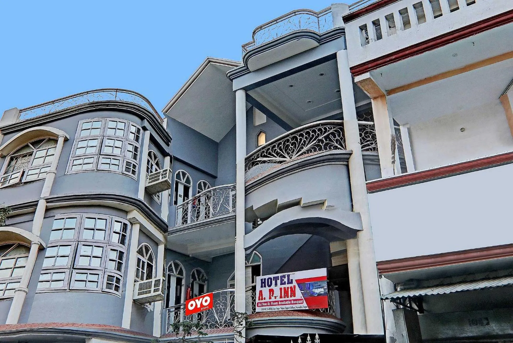 Facade/entrance in Hotel O APM INN