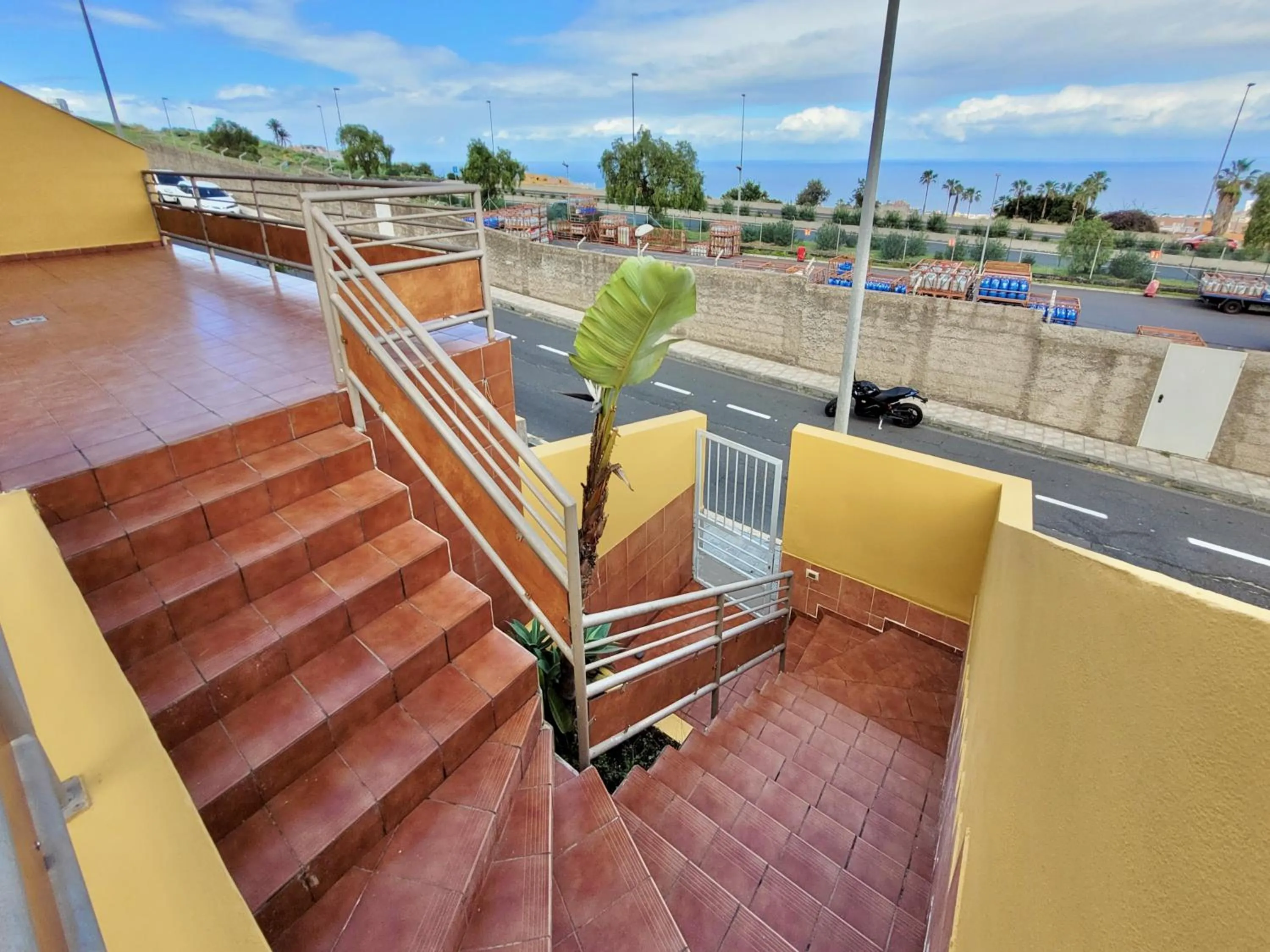 Property building in Los Briones