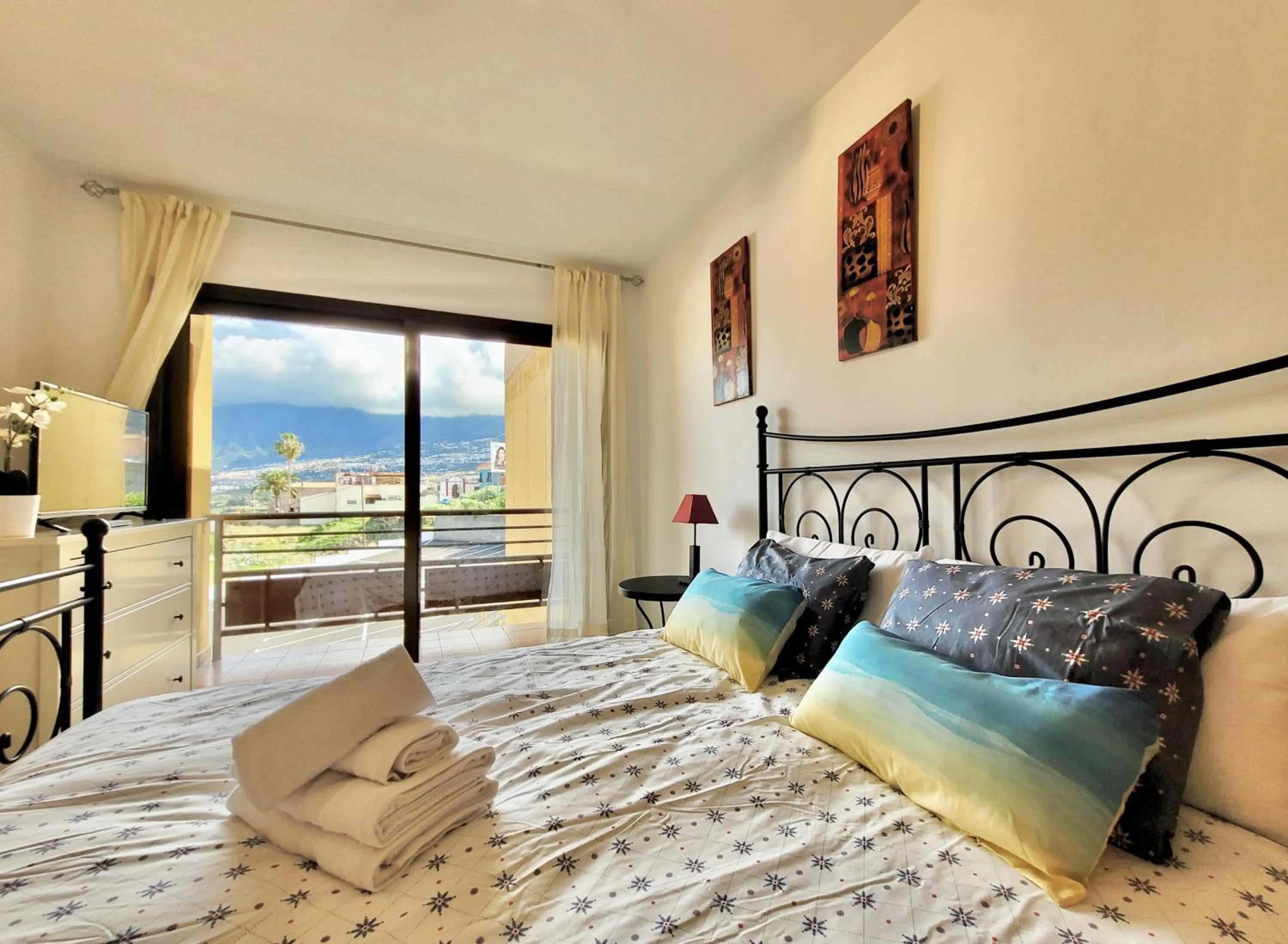 Bed in Los Briones