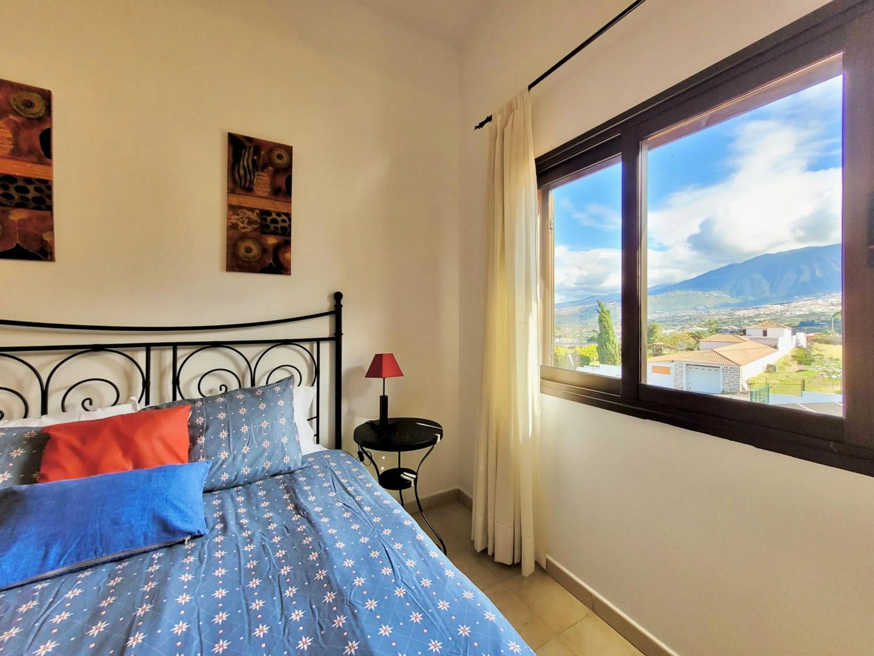 Bed in Los Briones