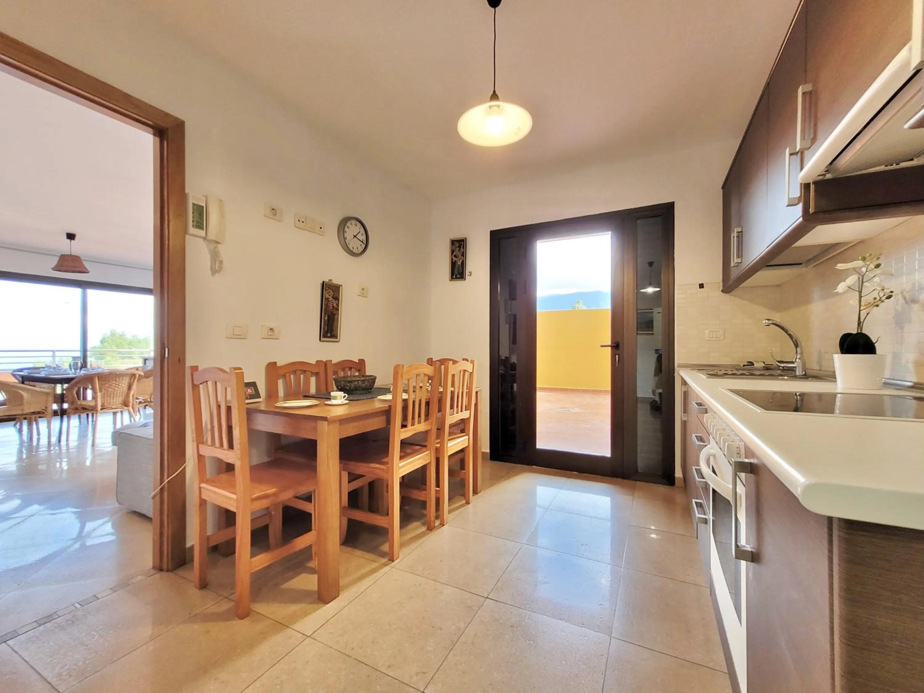 Kitchen or kitchenette in Los Briones