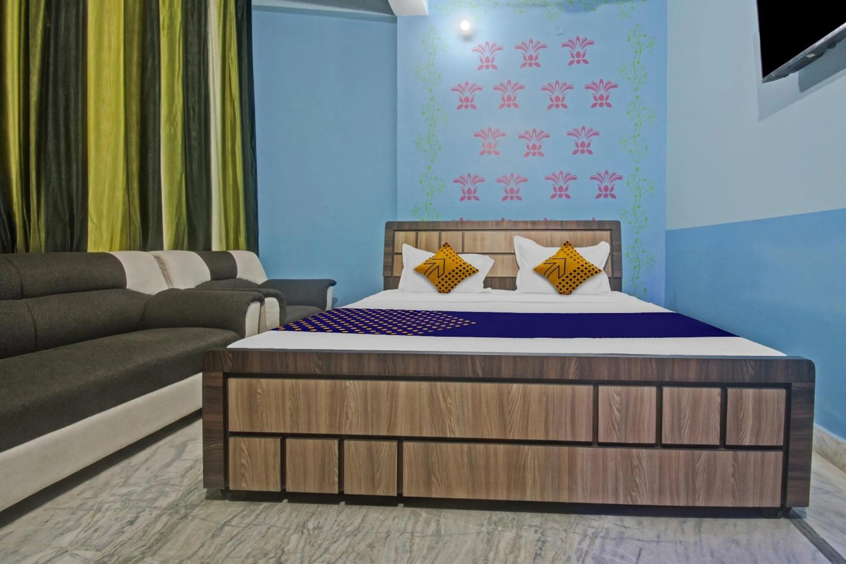 Bedroom, Bed in SPOT ON Hotel Rj14