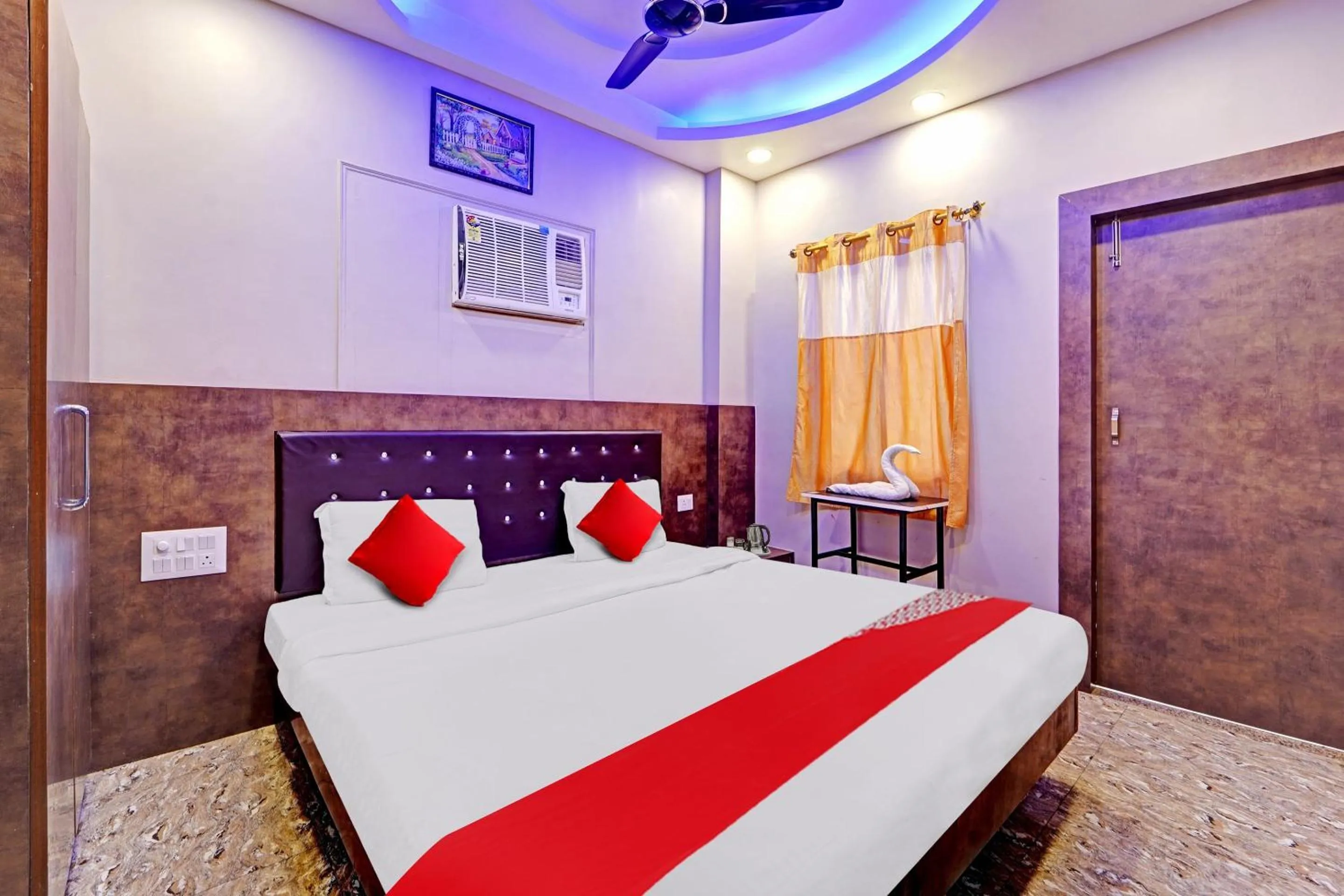 Bedroom in Hotel O Saharsh Hotel