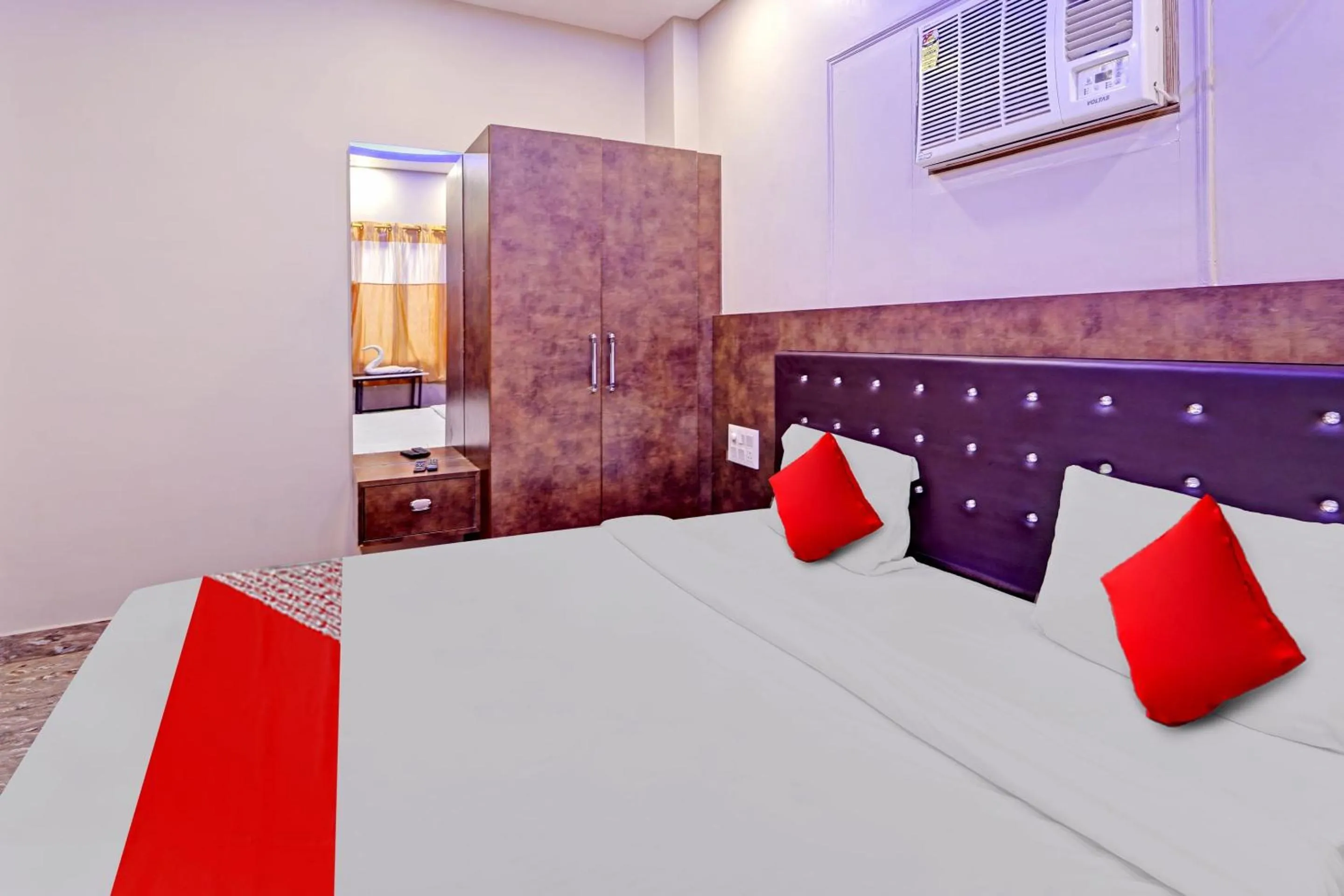 Bedroom in Hotel O Saharsh Hotel