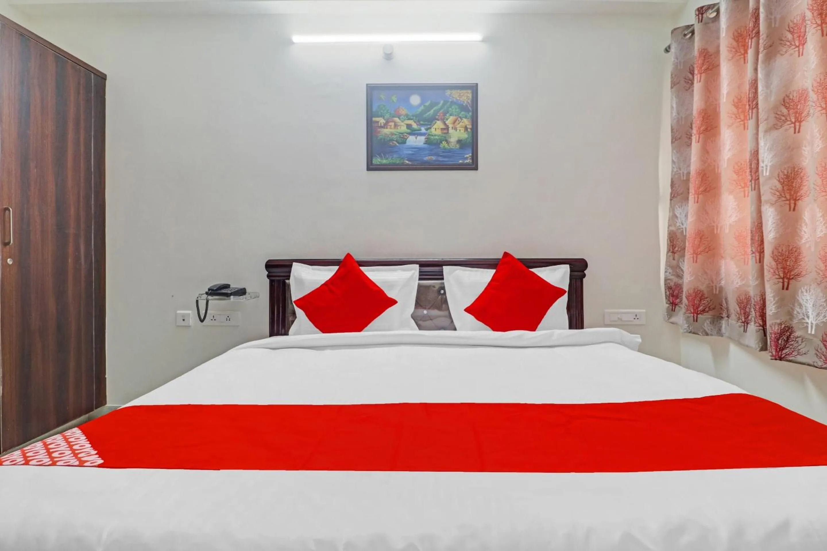 Bedroom, Bed in Super Hotel O Qualia Nallagandla