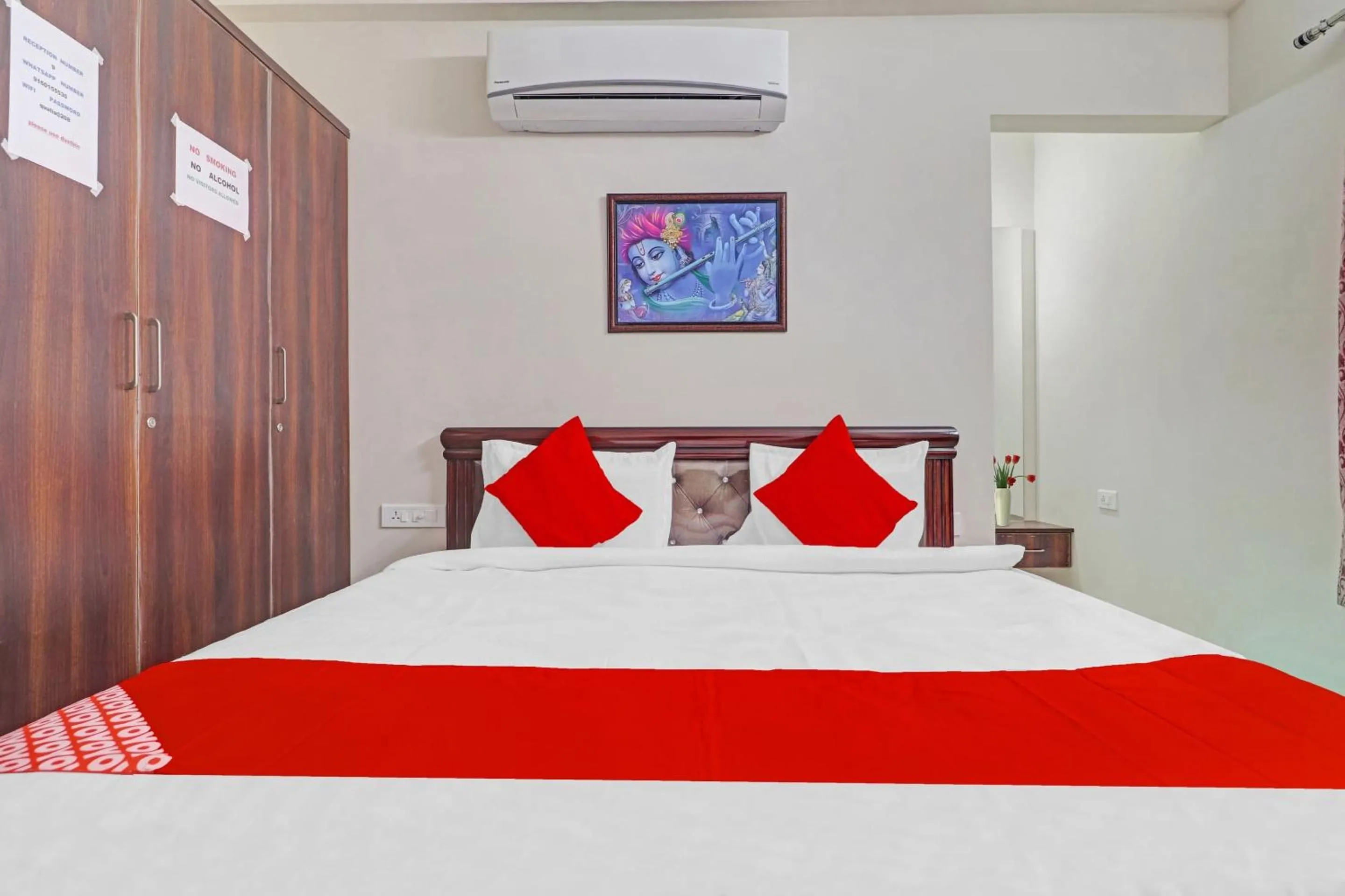 Bedroom, Bed in Super Hotel O Qualia Nallagandla