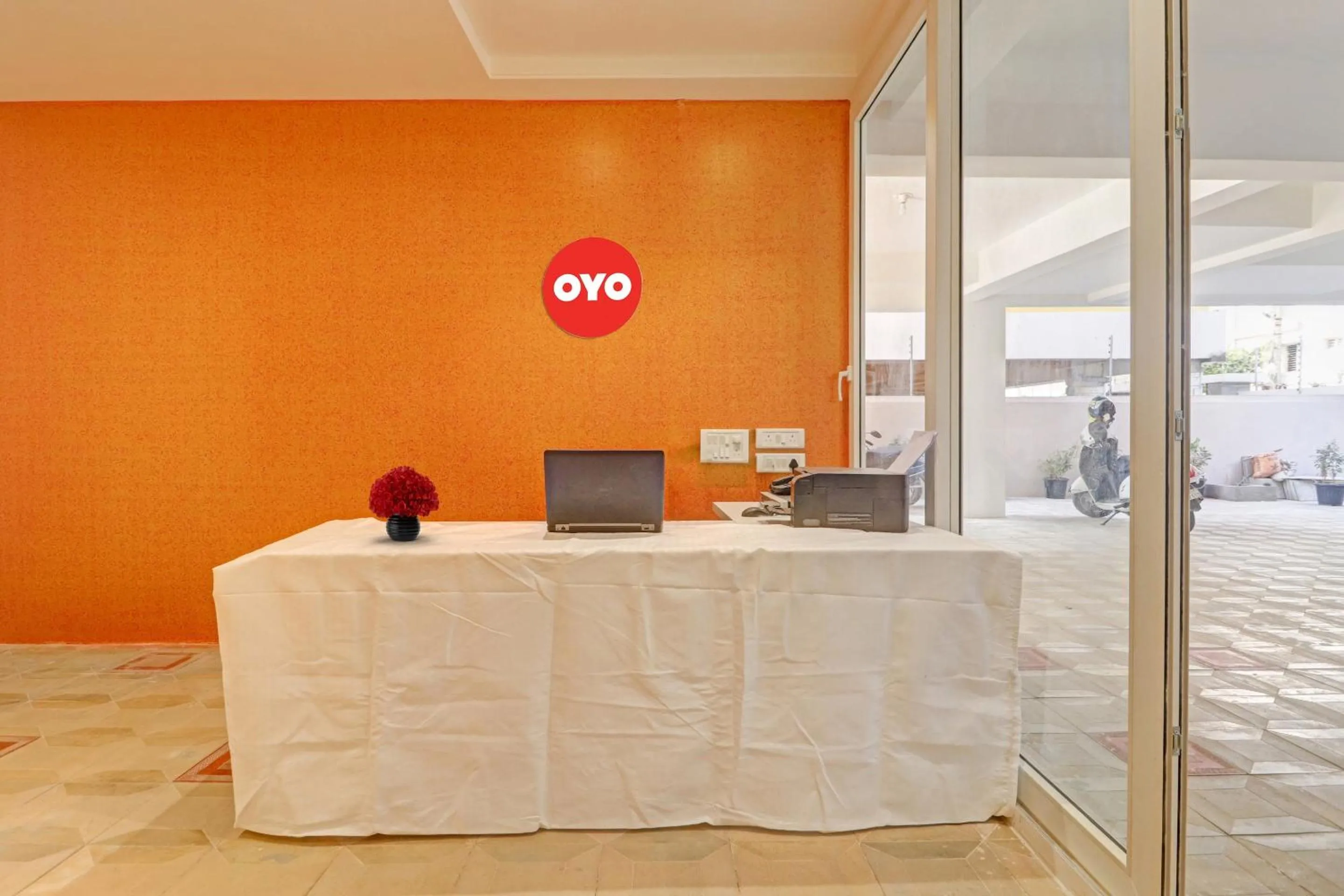 Lobby or reception in Super Hotel O Qualia Nallagandla