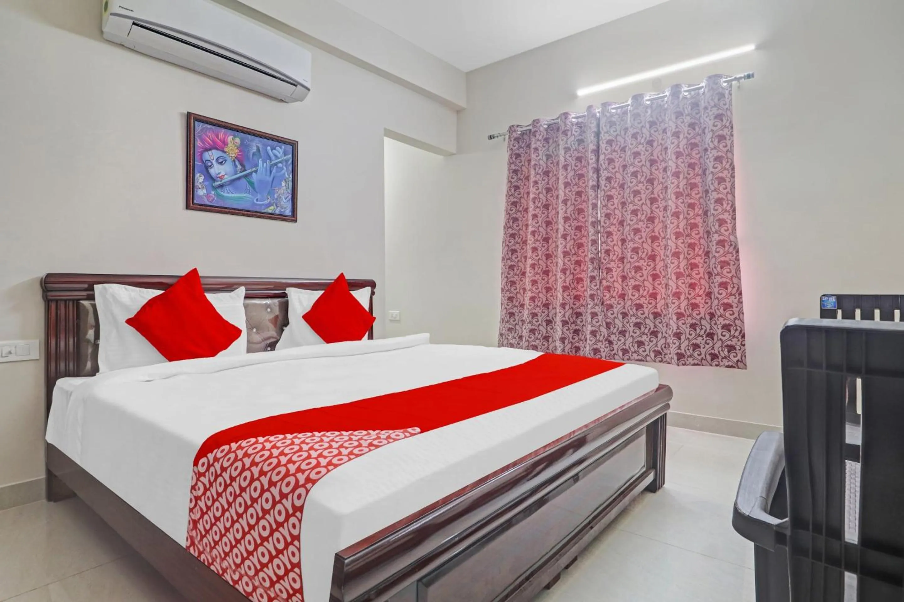 Bedroom, Bed in Super Hotel O Qualia Nallagandla