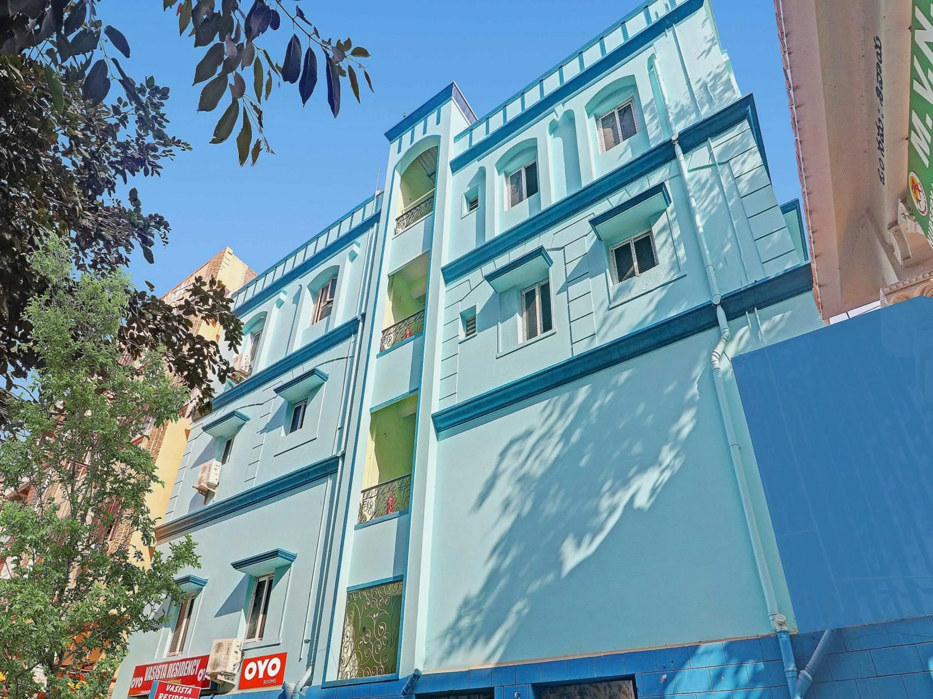 Facade/entrance in Hotel O Vasista Residency