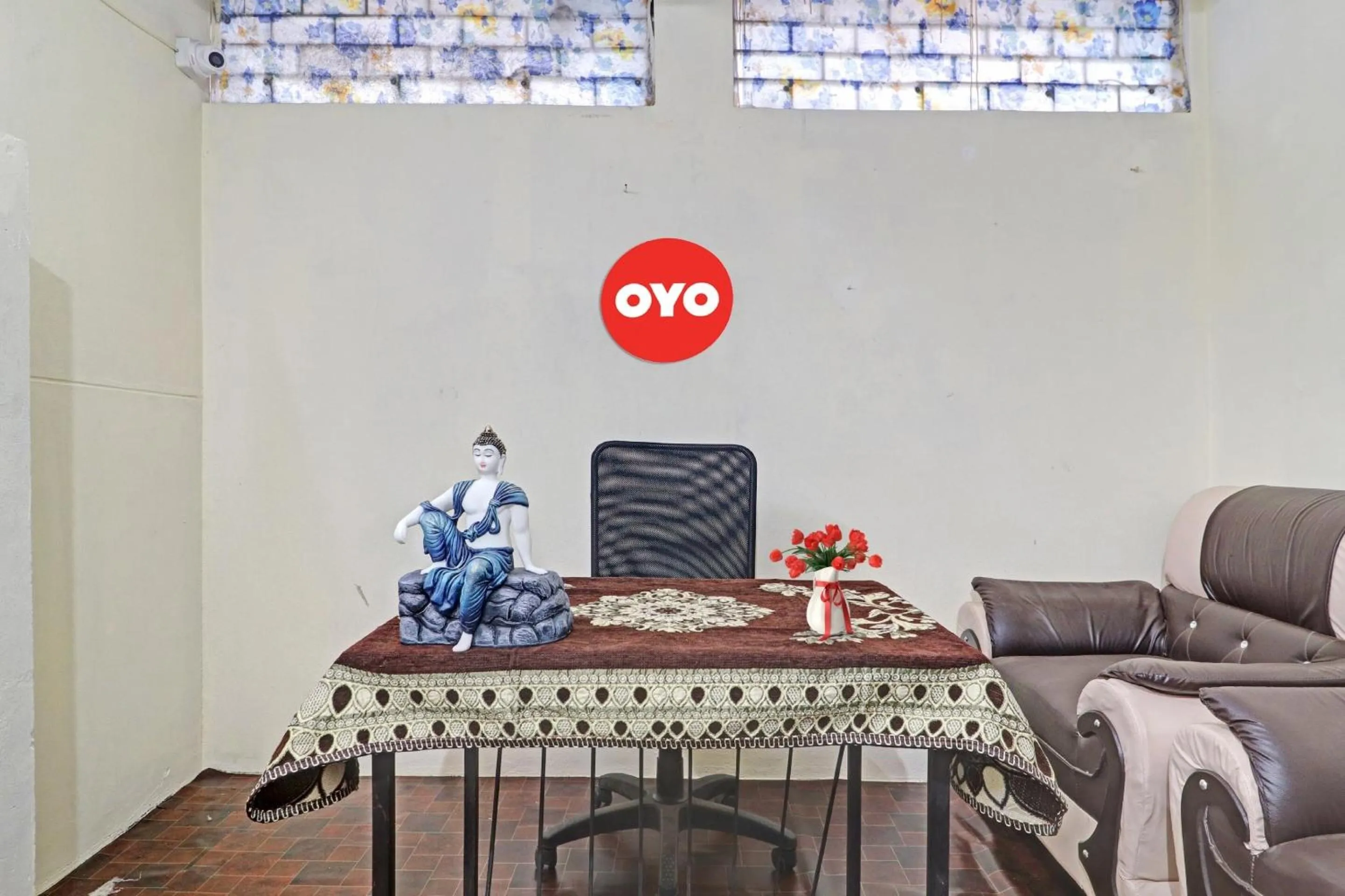 Lobby or reception in Hotel O Vasista Residency