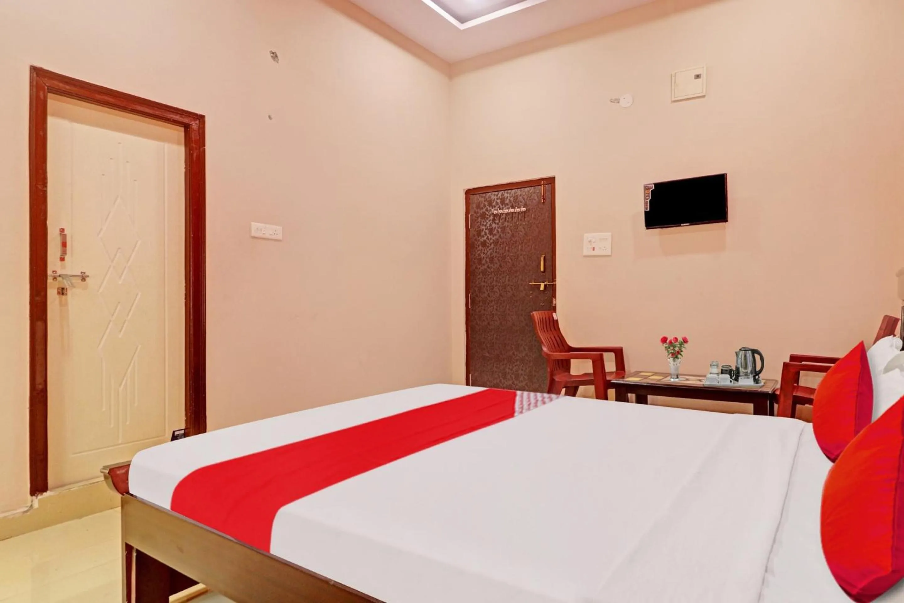 Bedroom, Bed in Hotel O Vasista Residency