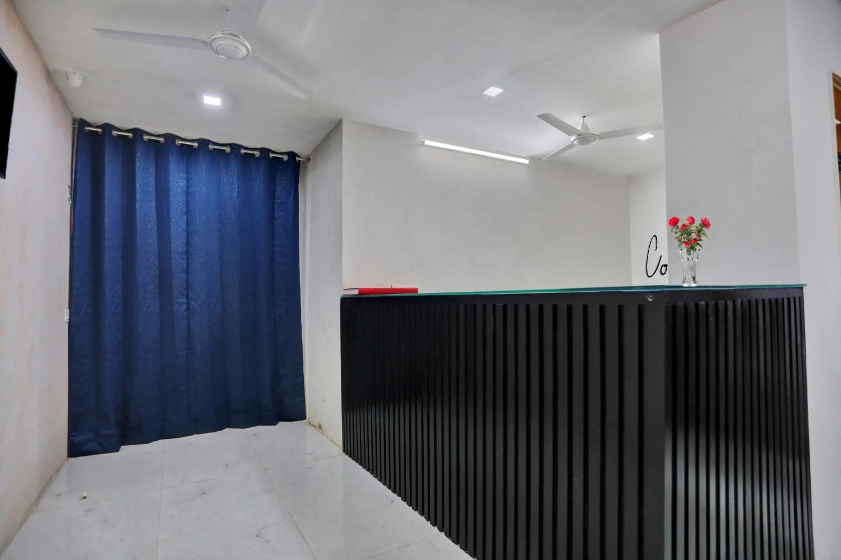 Lobby or reception in Townhouse THE ARROW Near Lotus Temple