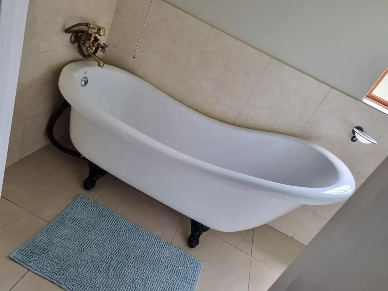 Bathroom in La Maison on Vaal Bed and Breakfast