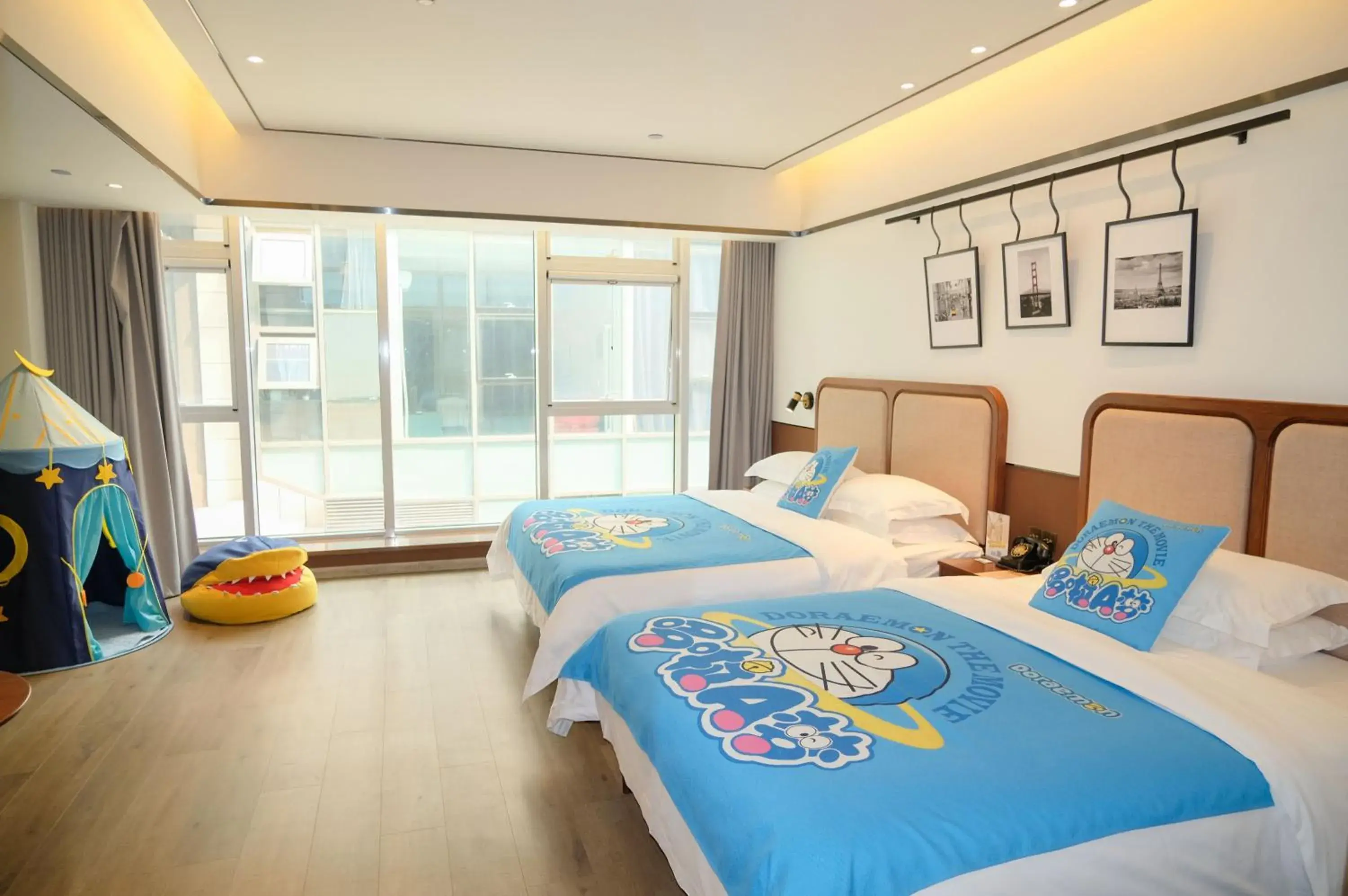 Panorama Family Room in A Memory Hotel Panorama Family Room in A Memory Hotel