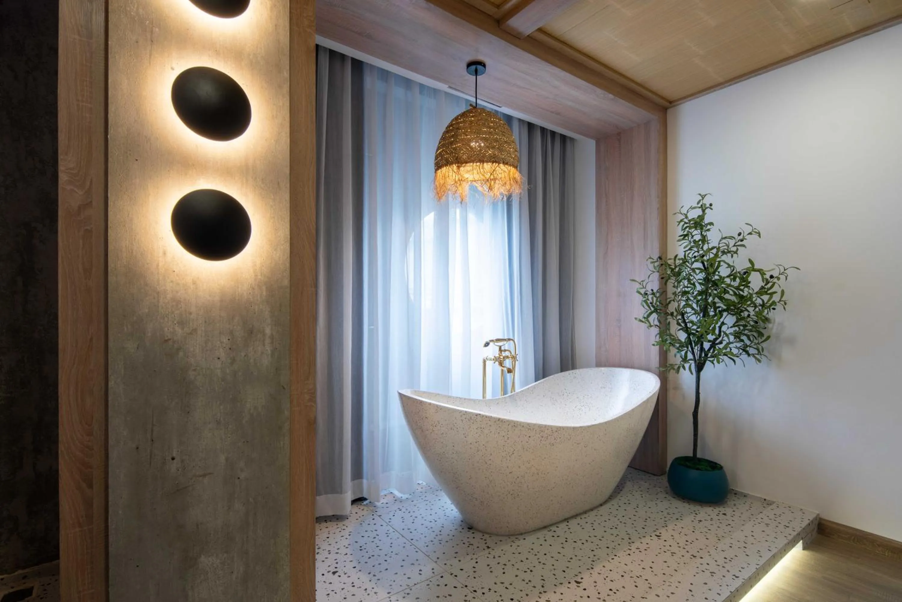 Bath in Jacayl Hotel - Cầu Giấy