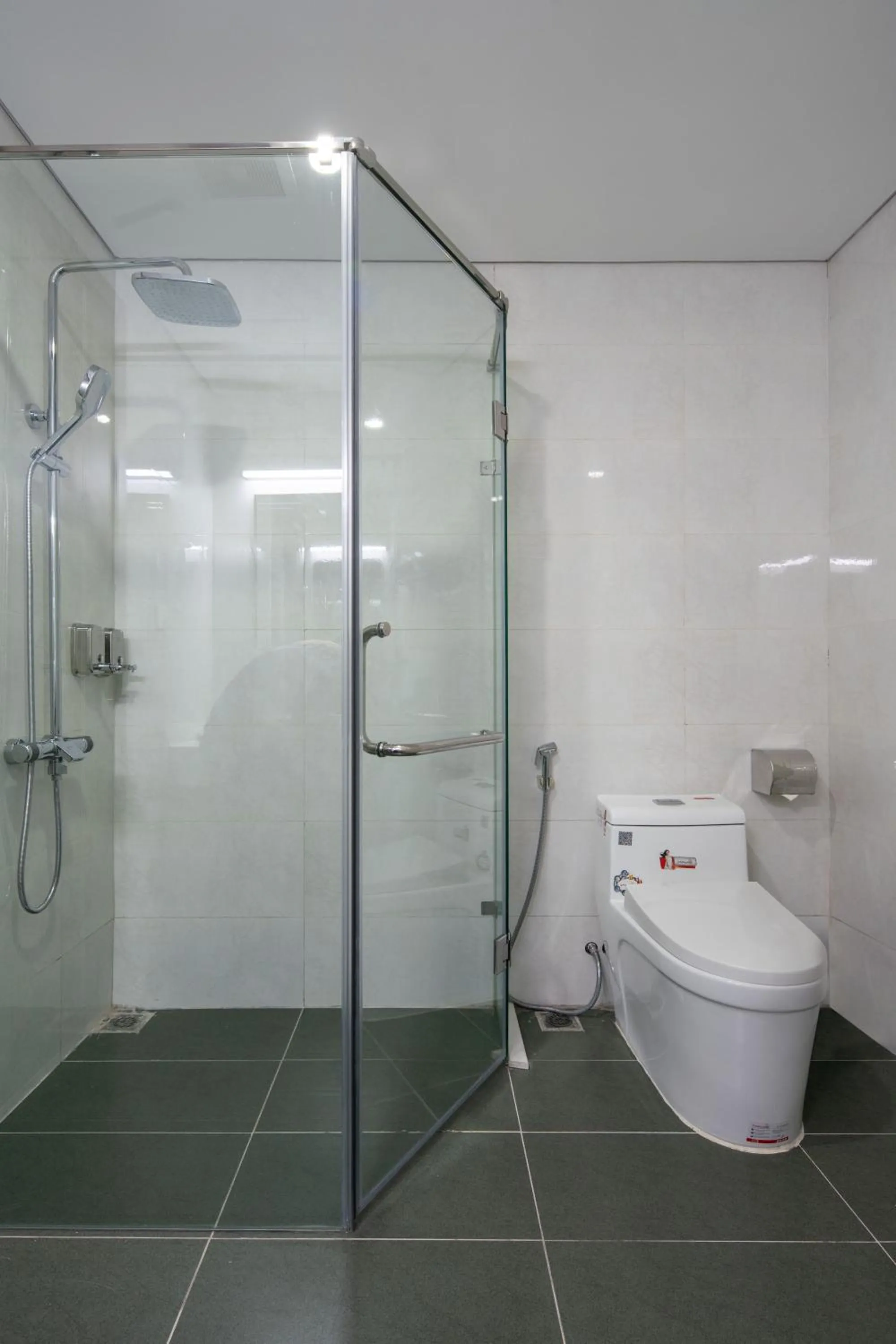 Shower in Jacayl Hotel - Cầu Giấy