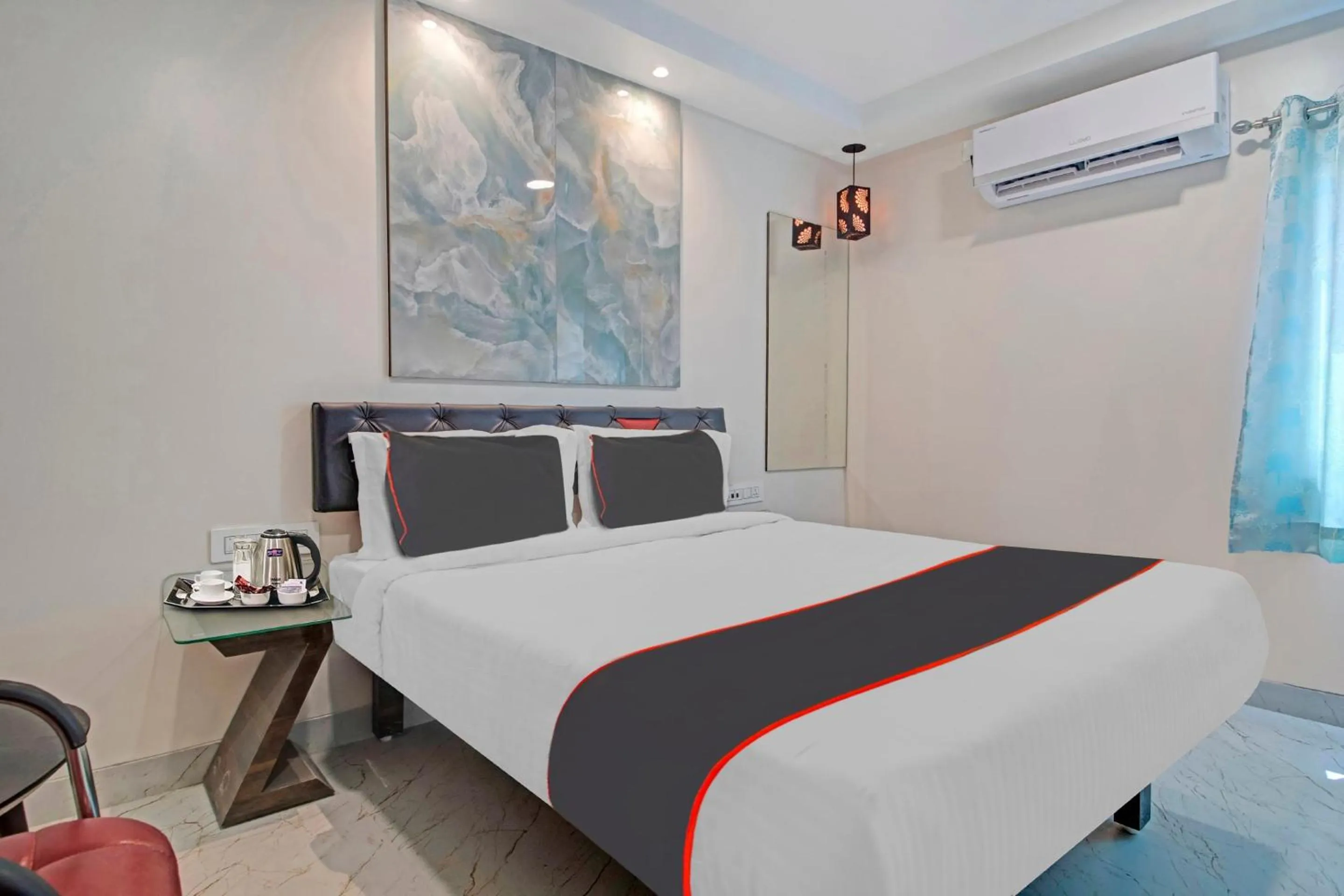 Bedroom, Bed in Super Collection O Halcyon SS Grand