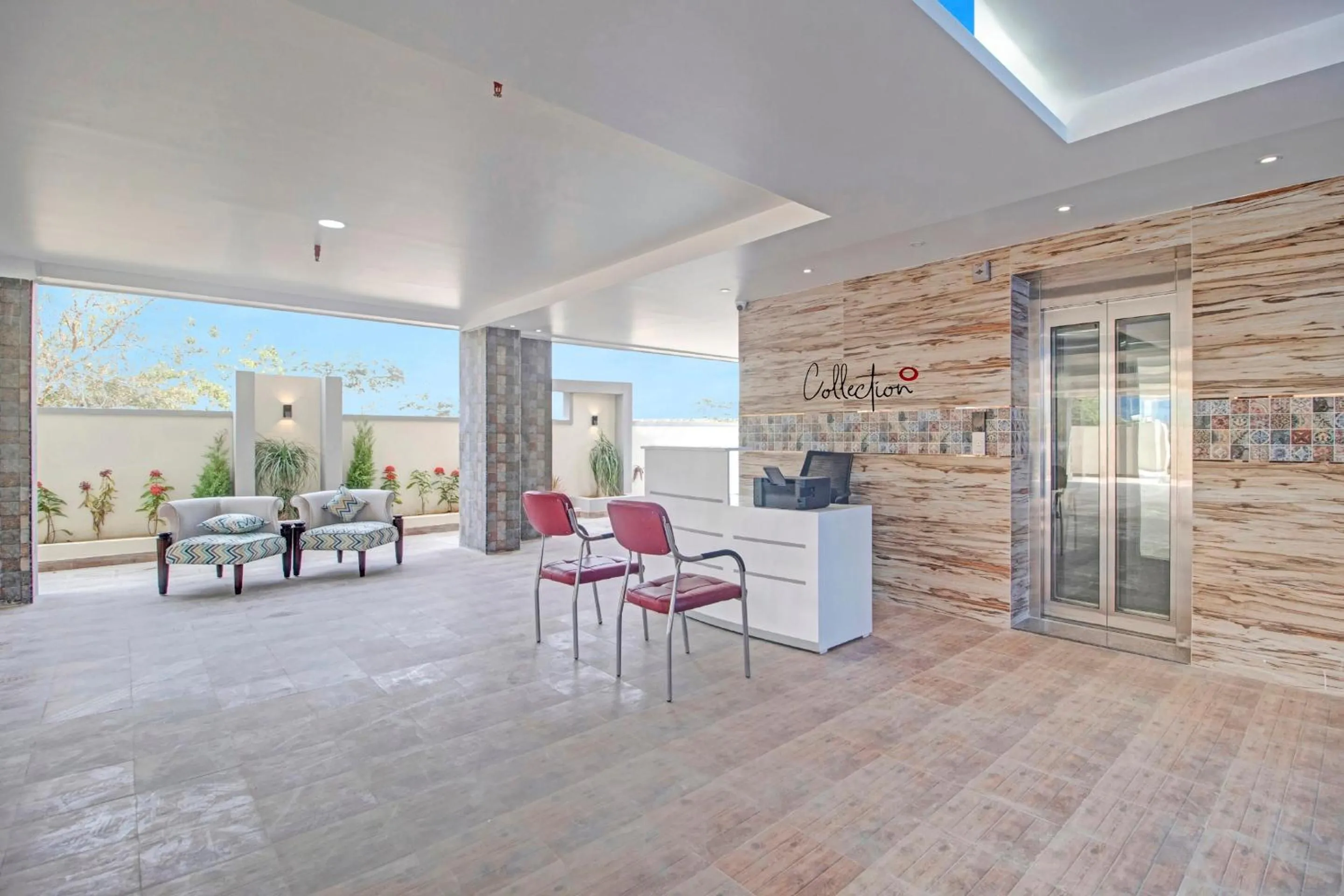 Lobby or reception in Super Collection O Halcyon SS Grand